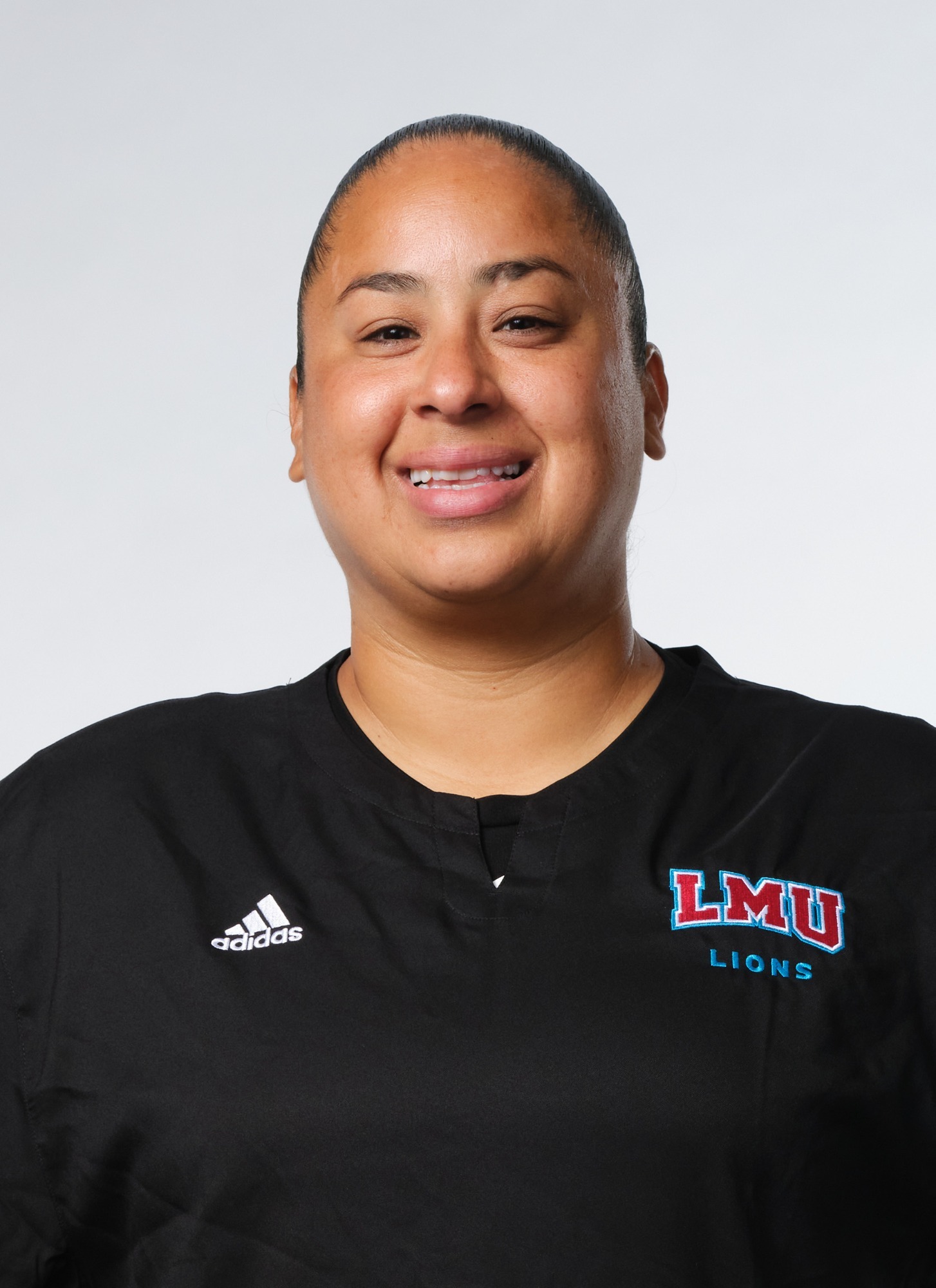 Bianca Mejia - Coach