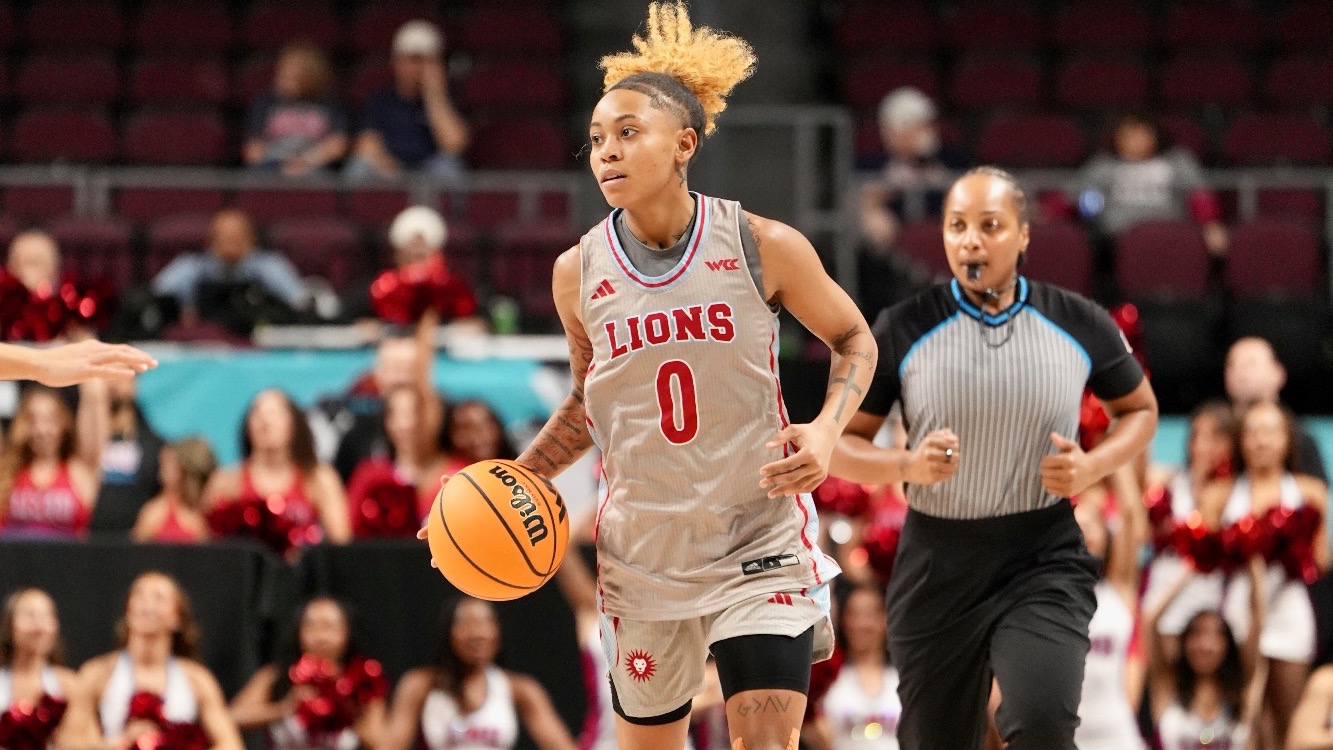 Jess going down the court