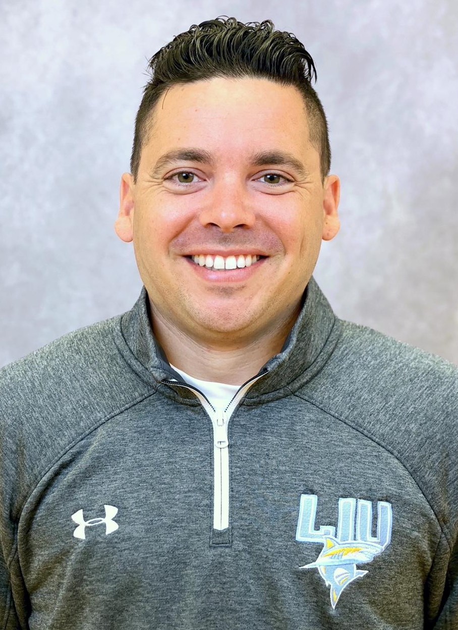 Will Frohnhoefer Headshot