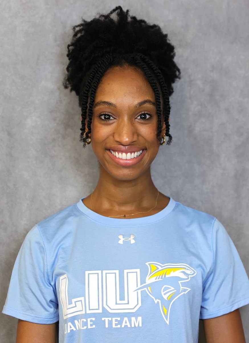 Jamilah Lindo Dance Headshot 2022-23