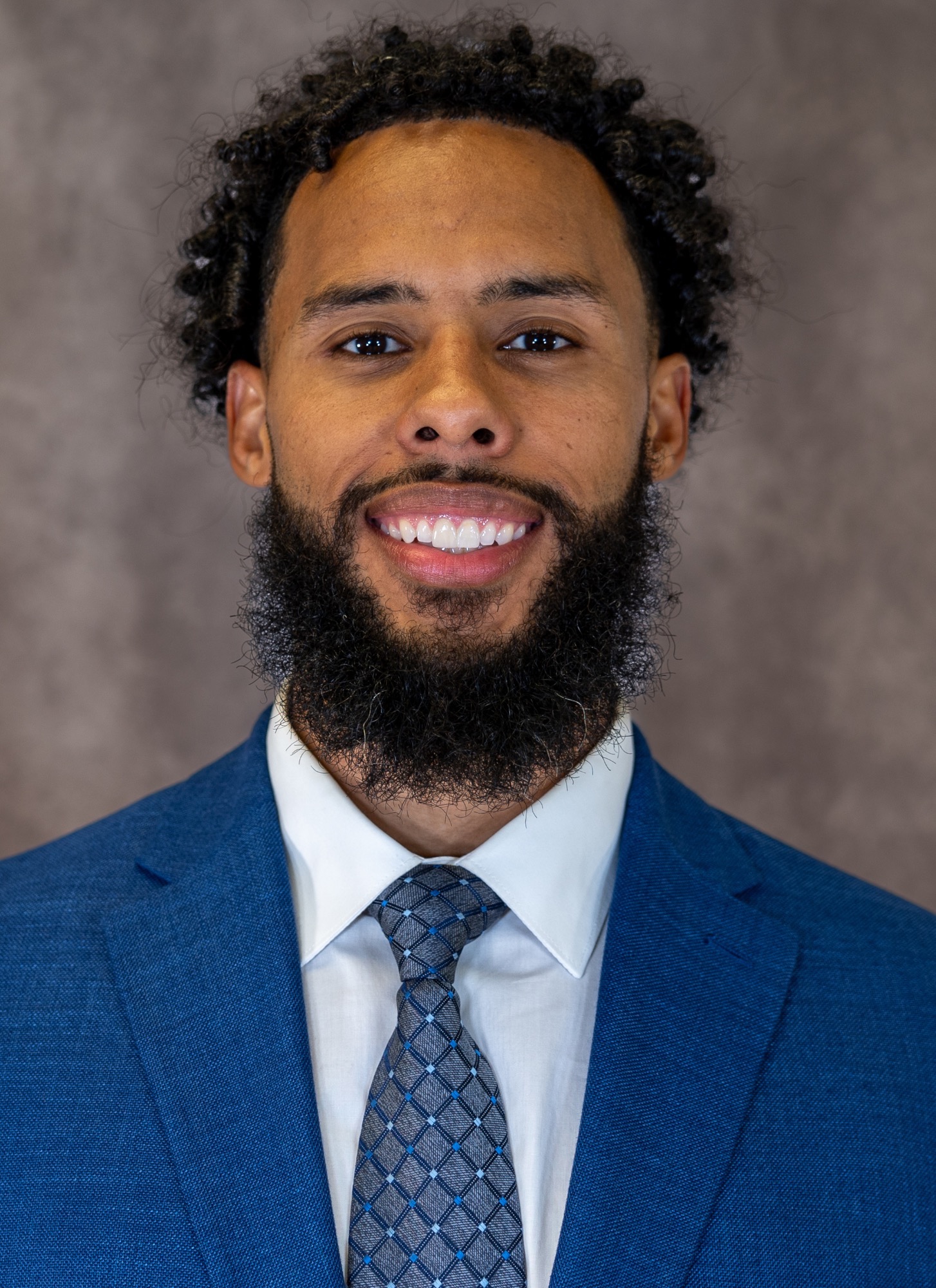 Preston Scott Headshot 20230802