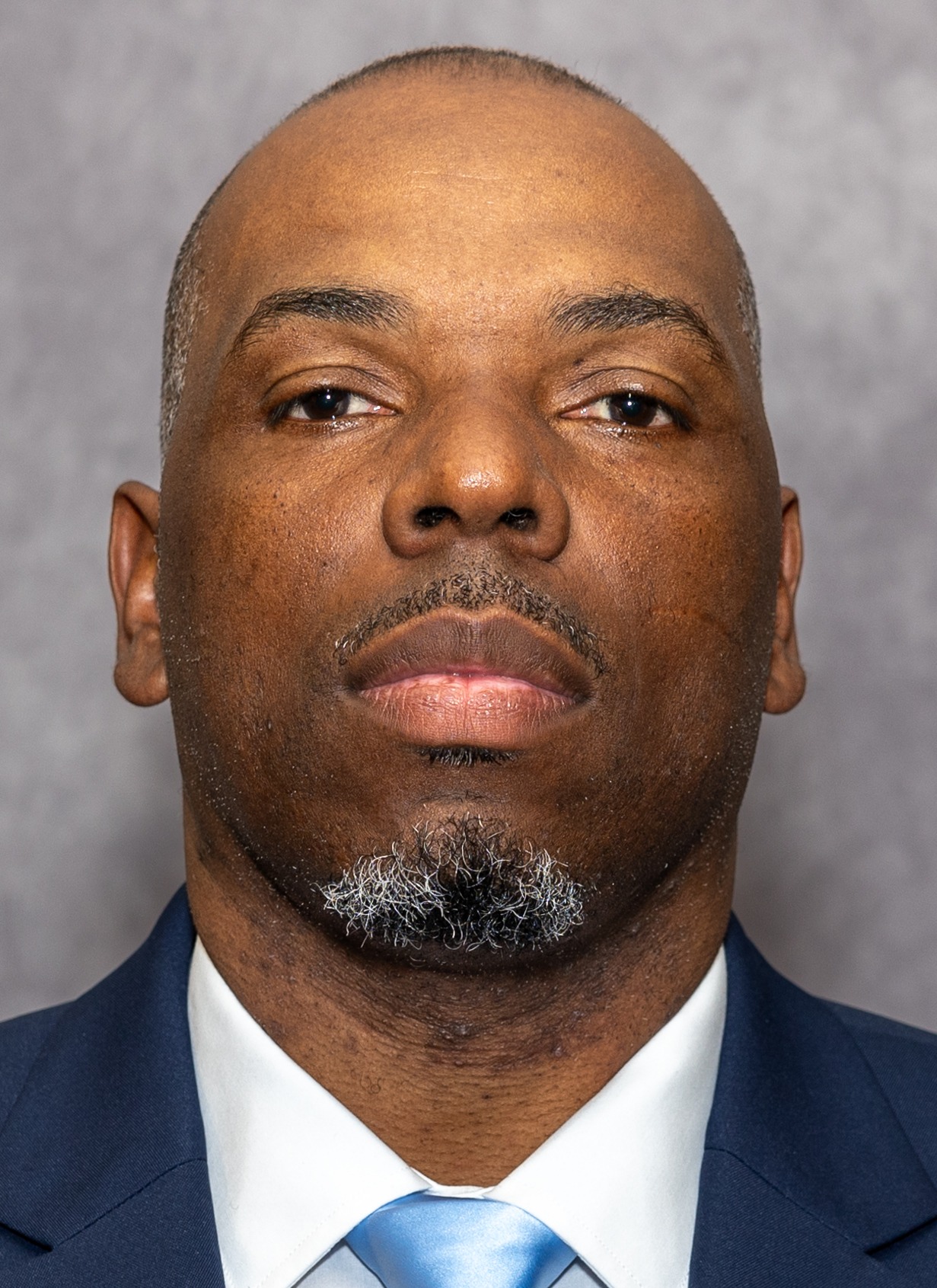 Kahmal Roy football headshot