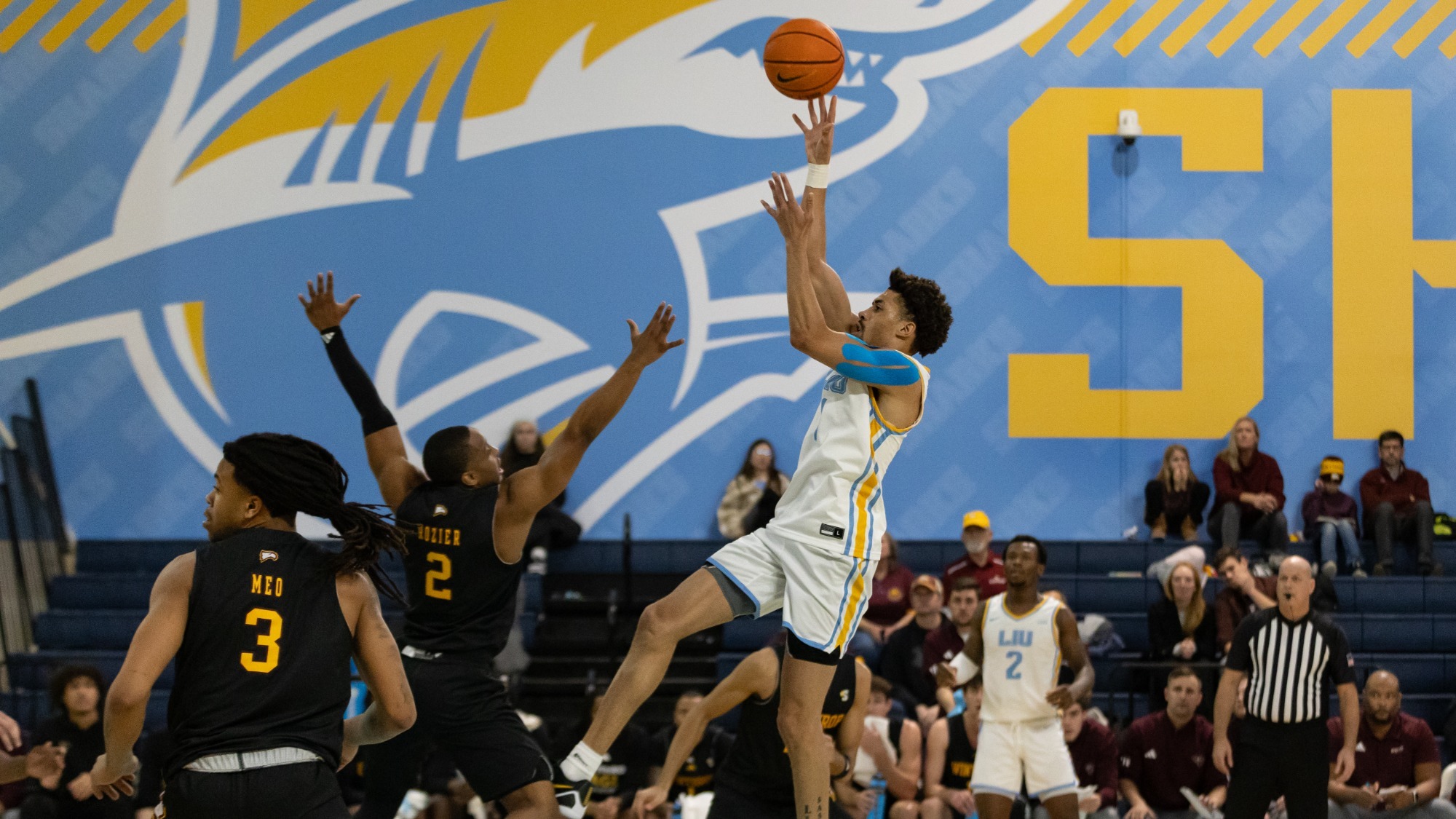 Jomo Goings vs Winthrop 12.2