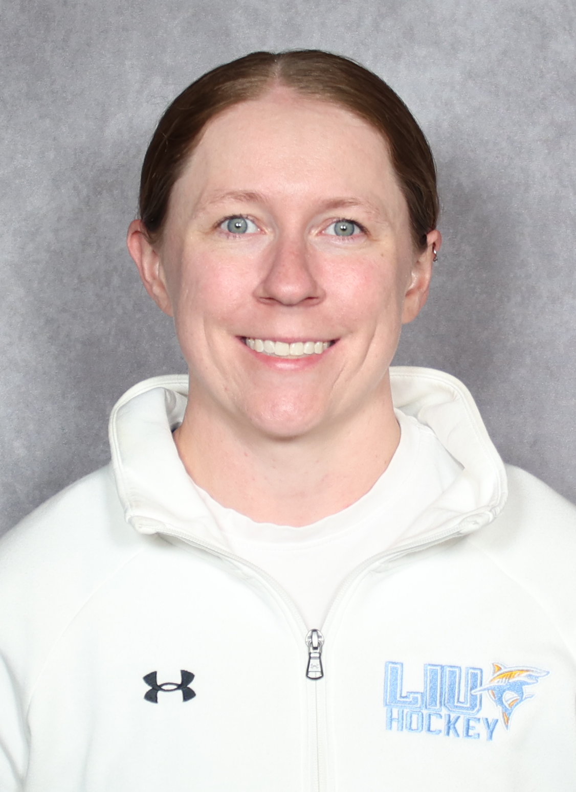Nora Maclaine