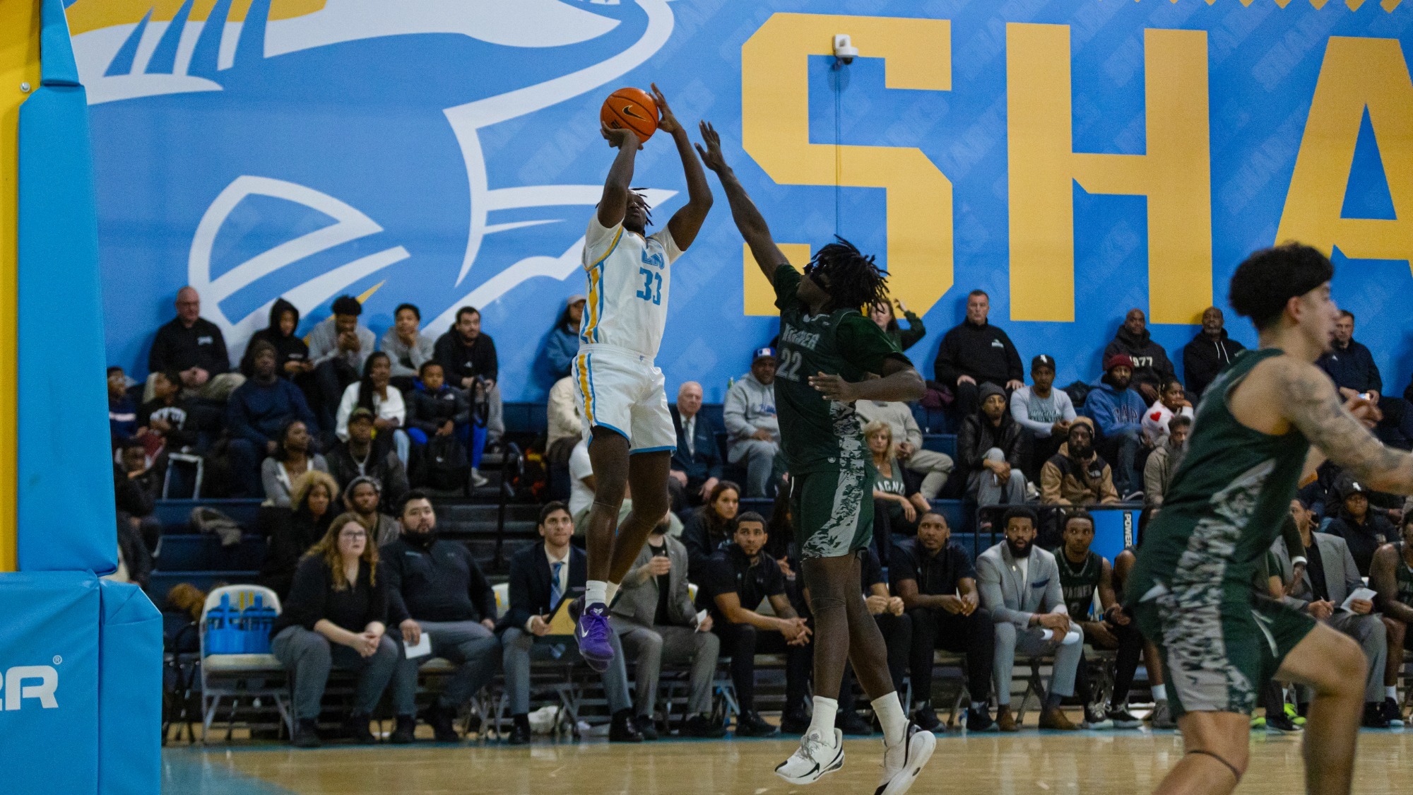 Jamal Fuller stepback vs Wagner 2.16