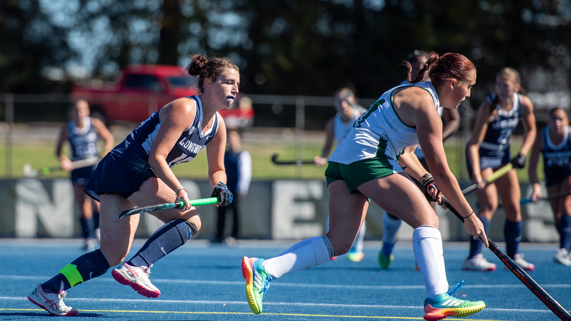 Hyatt on defense against Ohio Bobcats