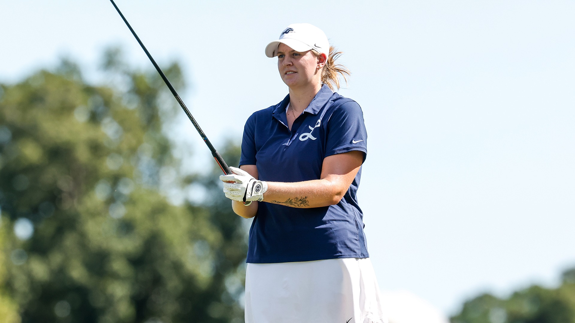 Madison Lehr holder her driver and lines up during her pre-shot routine at the Tribe Invitational during a practice round. 