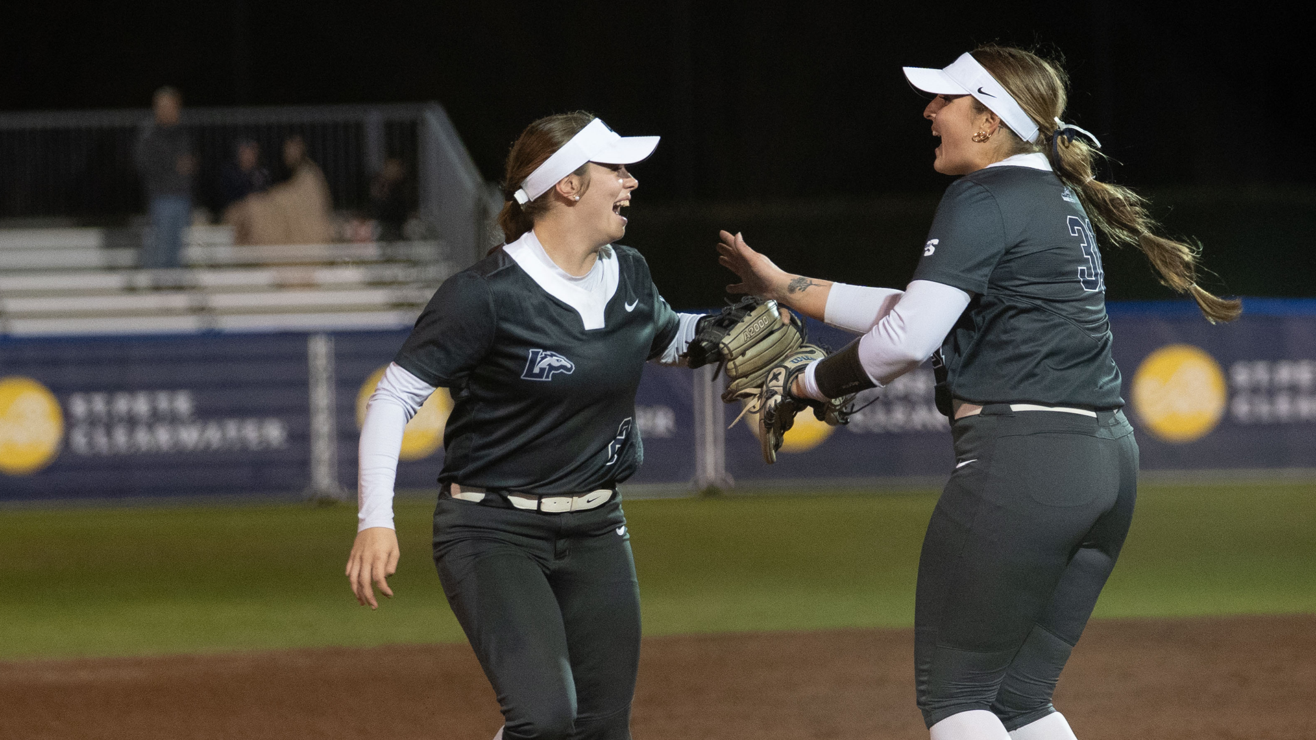 Faulkner, Strickland