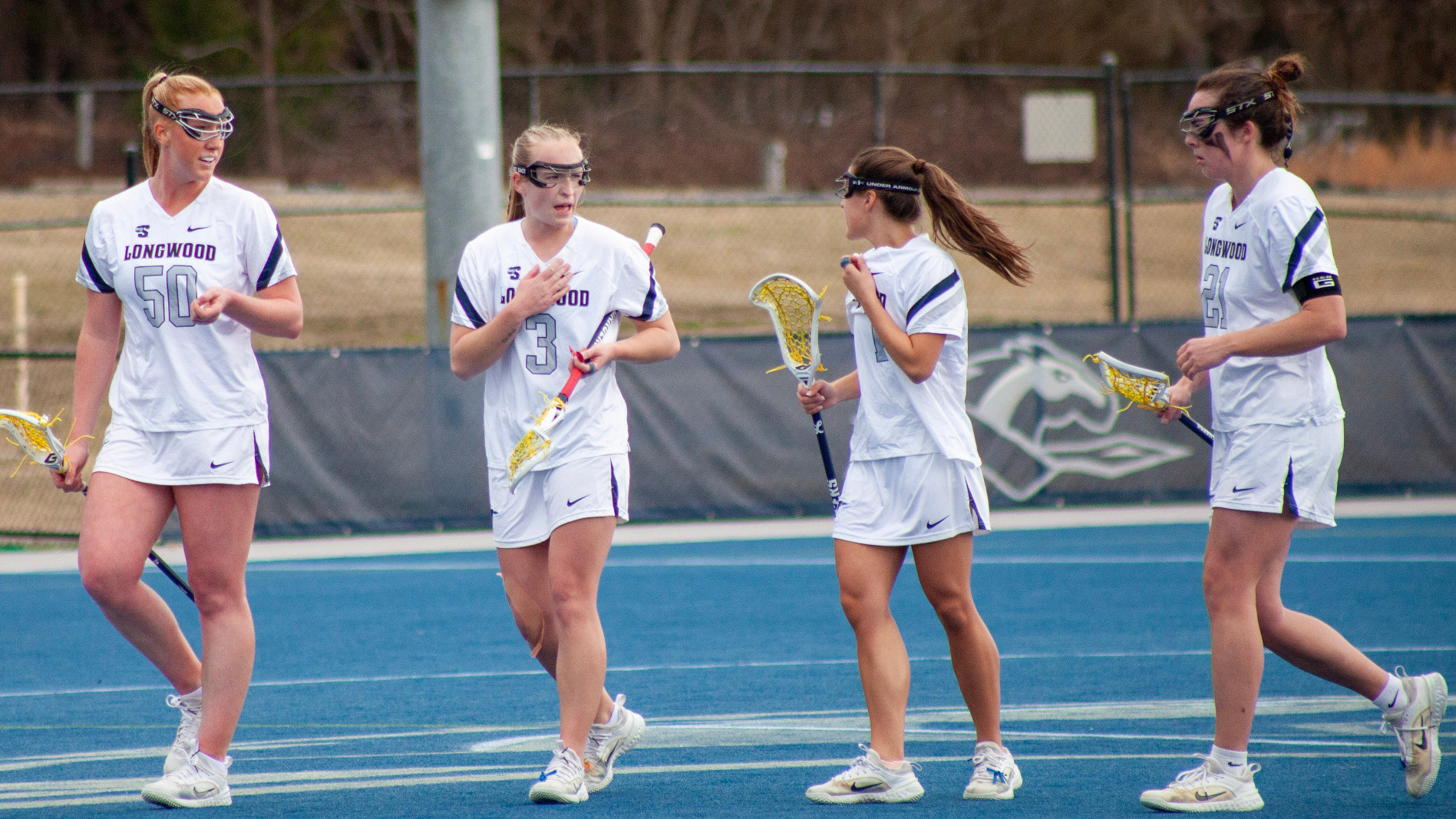 Longwood defenders talk to each other | Zenie Newsom, Peyton Daley, Lily Stohlman