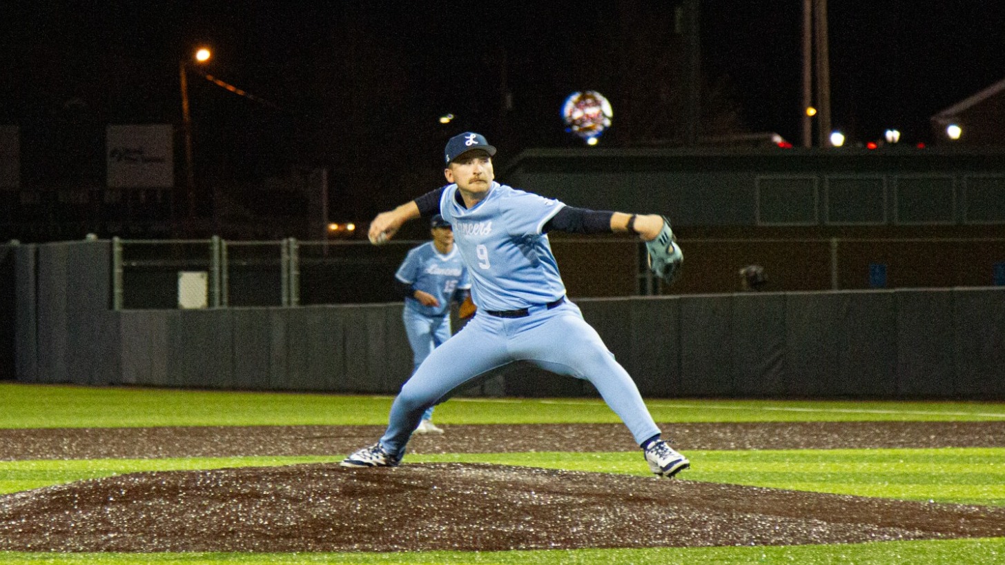 Drew Siegner pitching for Longwood