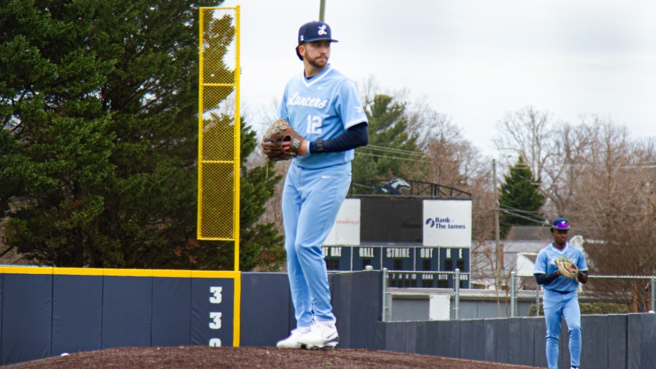 Joe Castrichini pitching 