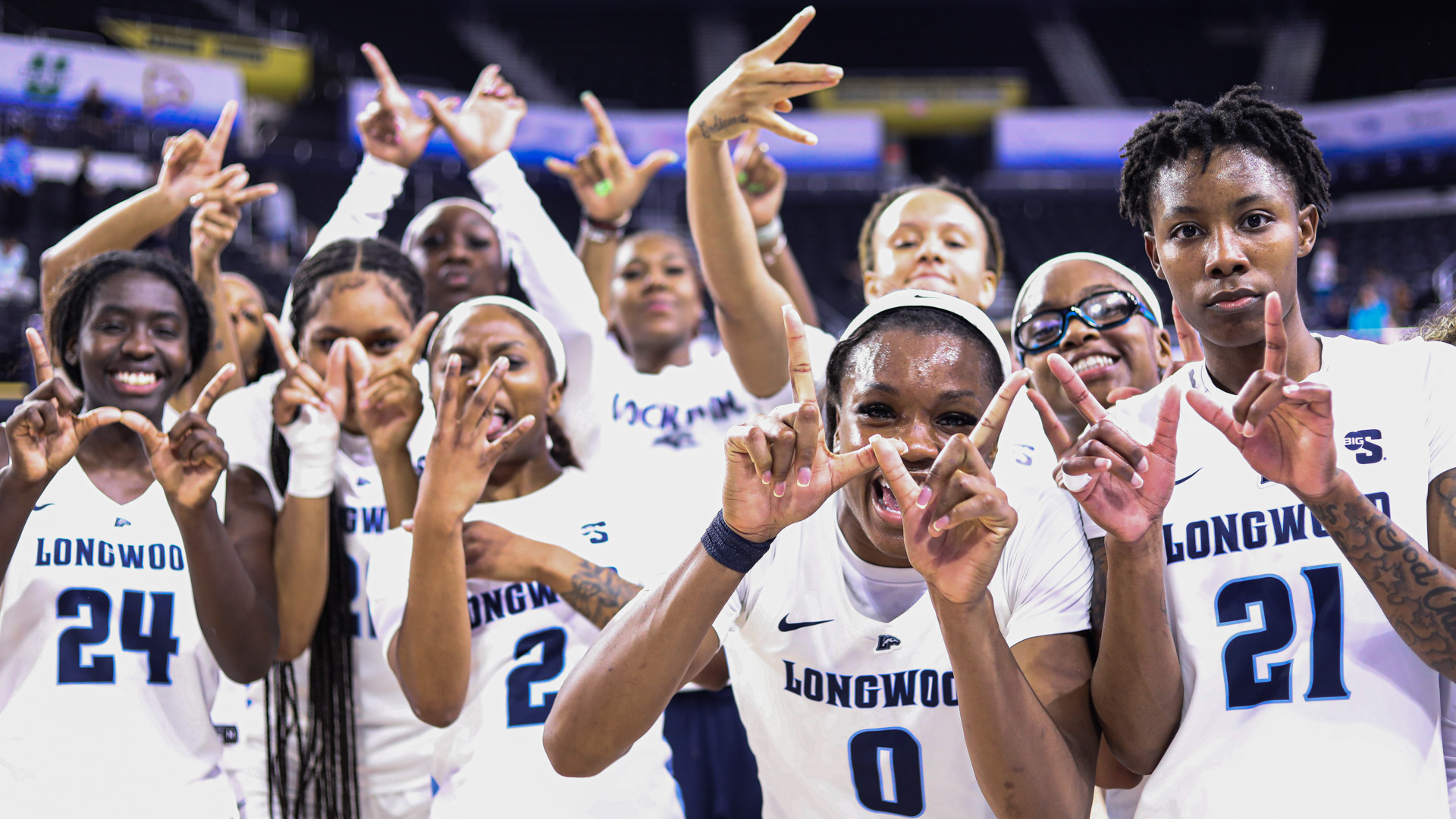 Longwood celebrates after beating UNC Asheville
