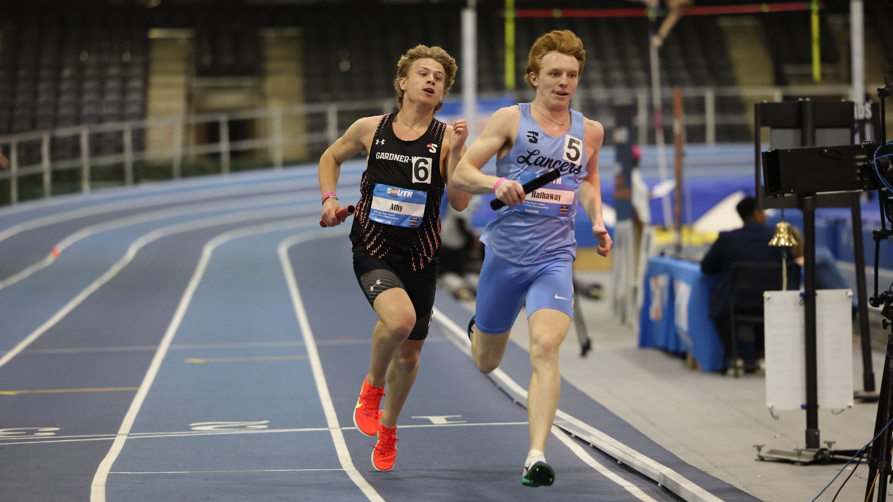 Andrew Hathaway runs a race