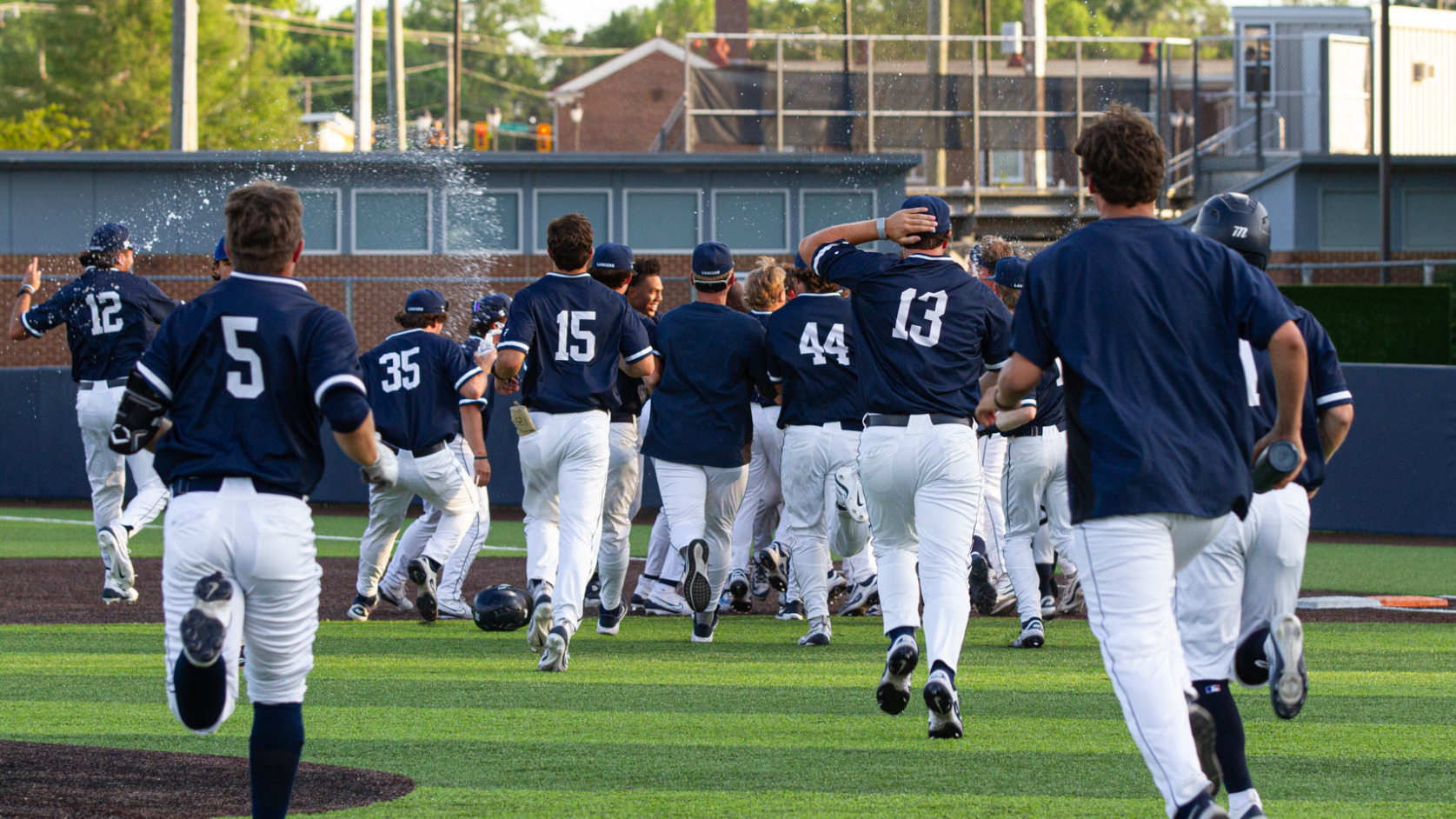 Baseball celebrates walk-off win