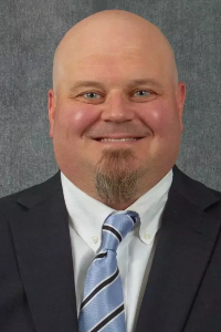 Kris Sears headshot