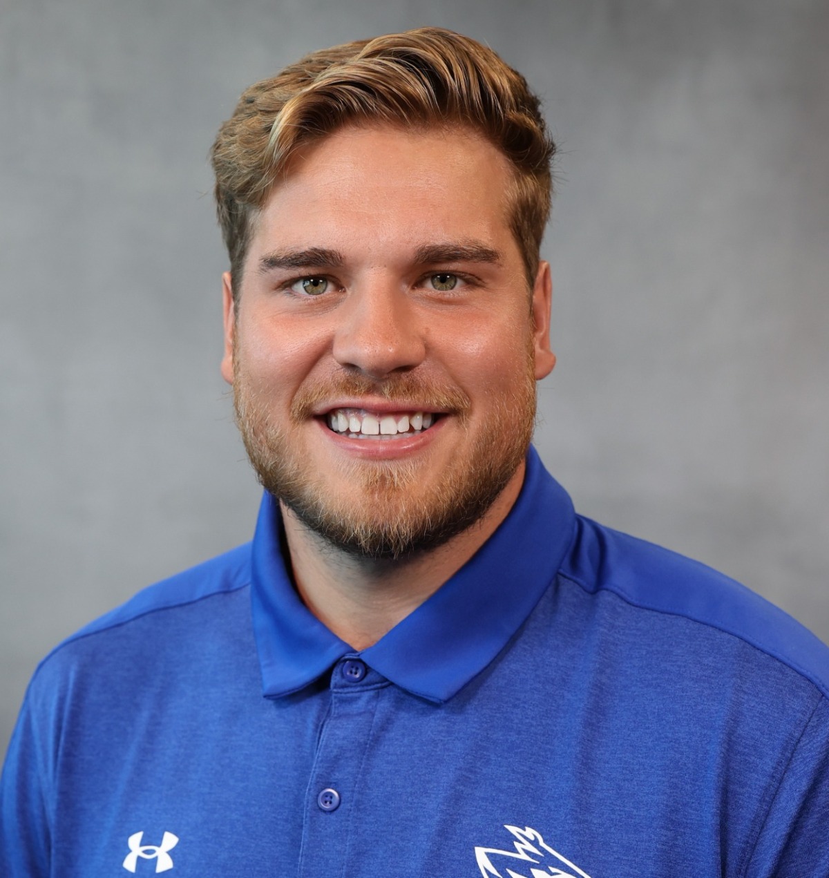 Coach Corey Hoelck