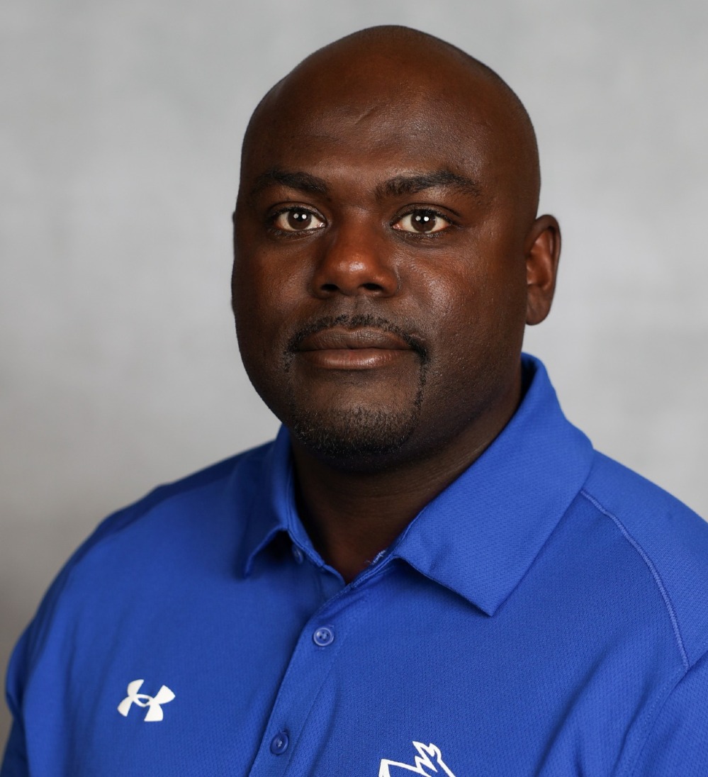 Coach Ruzell McCoy