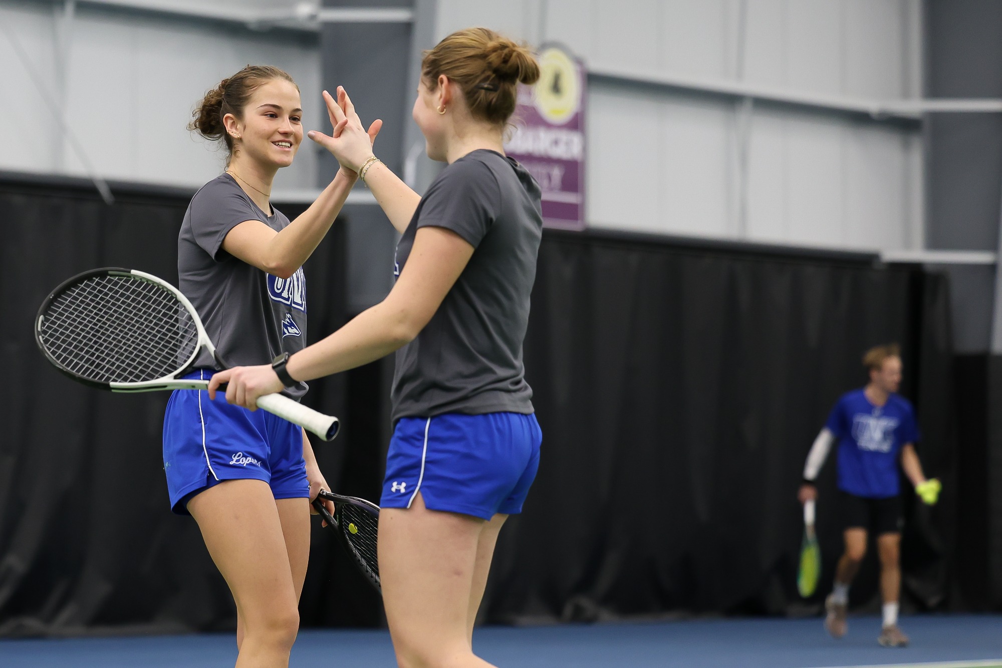 Julia Wartecka & Hannah Klaiber