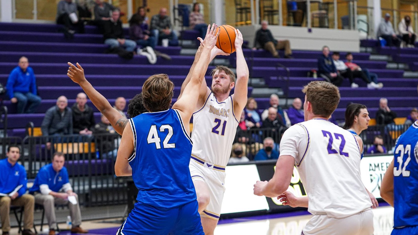 Rowan McGowen Men's Basketball Loras College Athletics