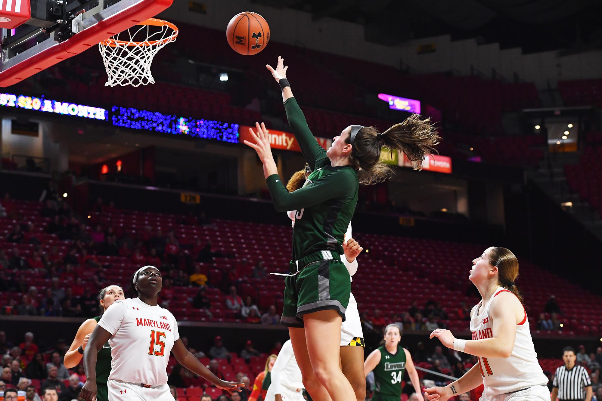 Ava Therien Women's Basketball Loyola University Maryland Athletics