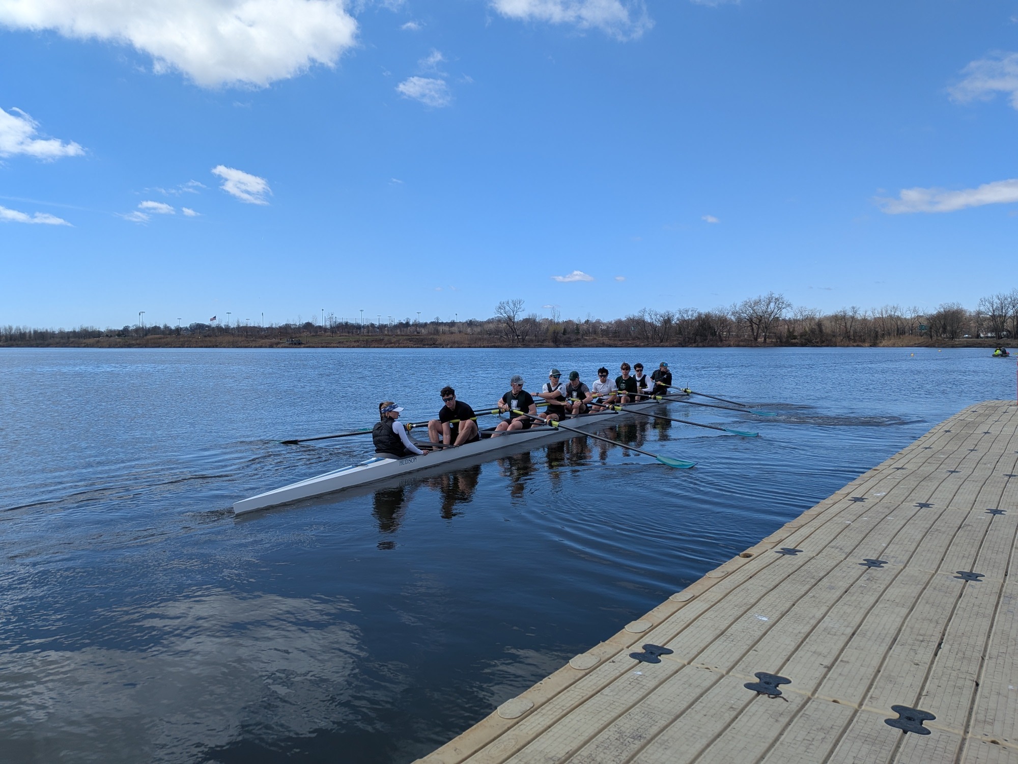Men's Varsity 8 at the Jesuit Invitational