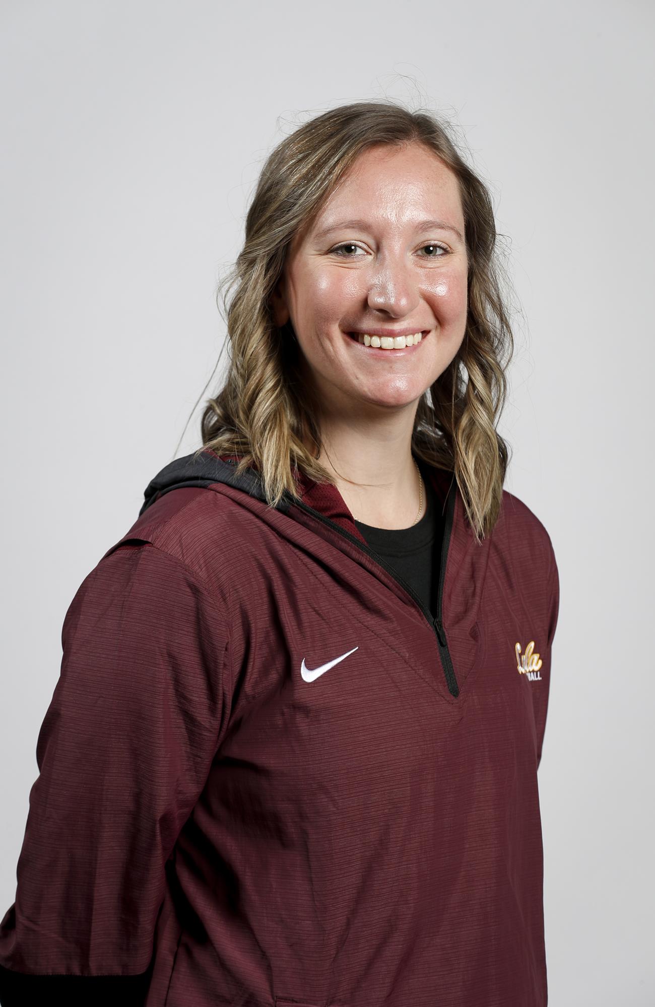 Beth Golitko Headshot
