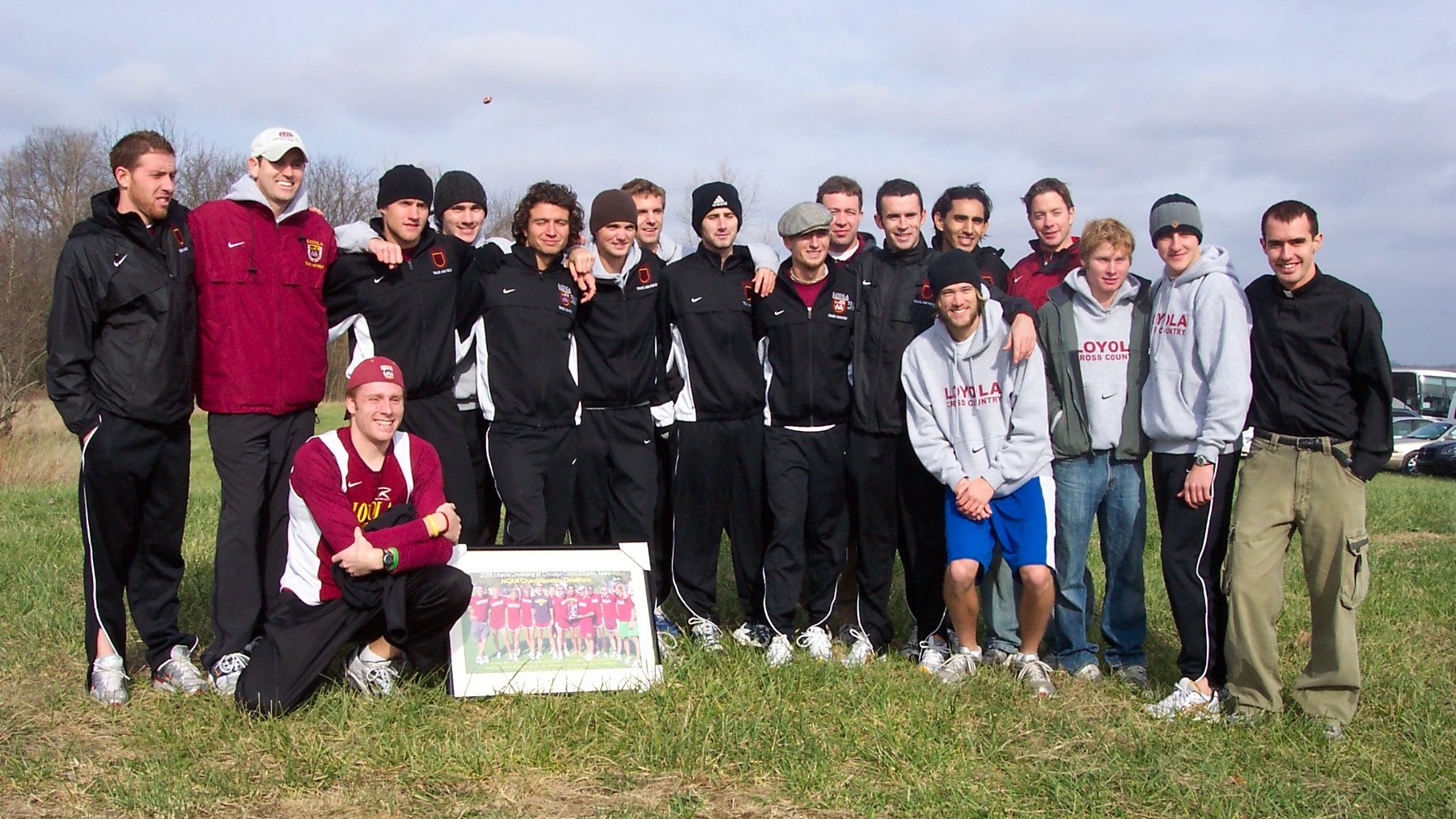 Loyola 2005 XC Team