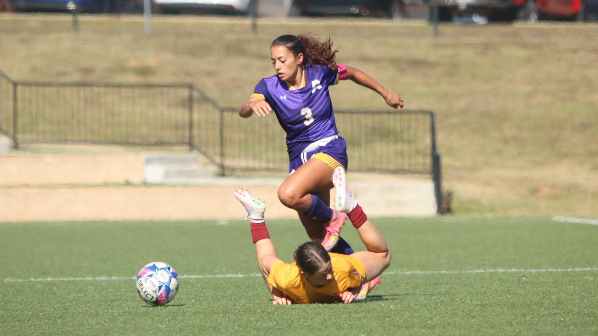 Audrian Cruz gets around a defender against LSUS