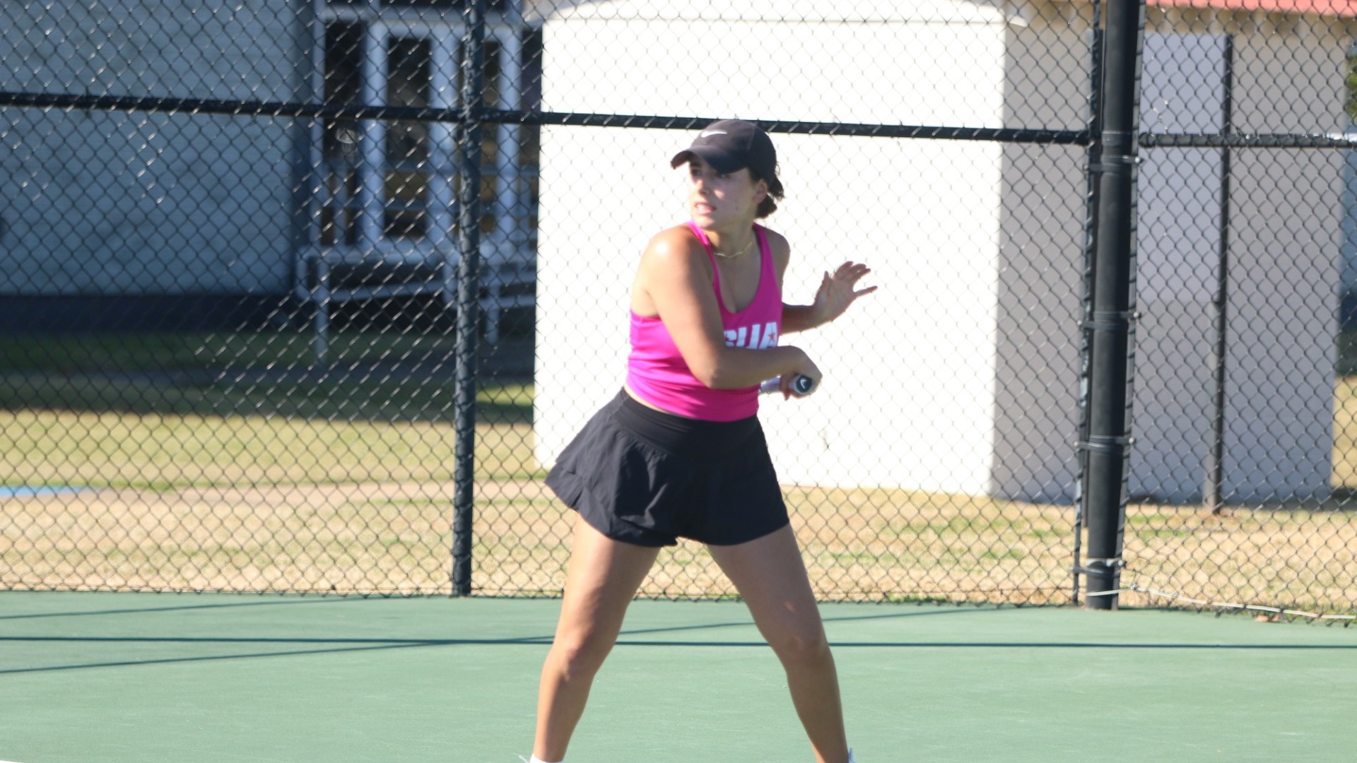 Isabella Stuurman returns a ball during a scrimmage against LCU