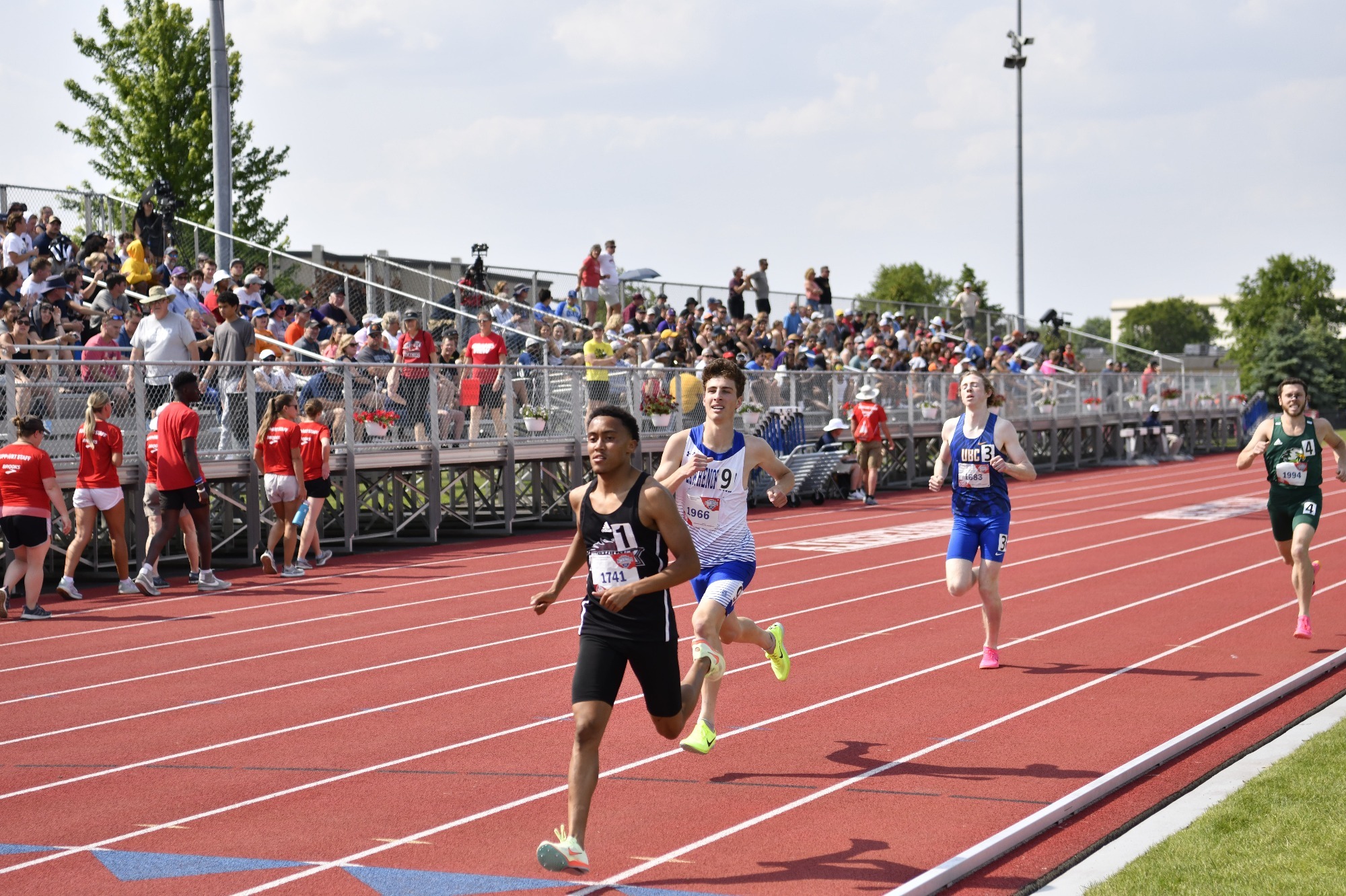 Griffin Armbrustmacher All-American