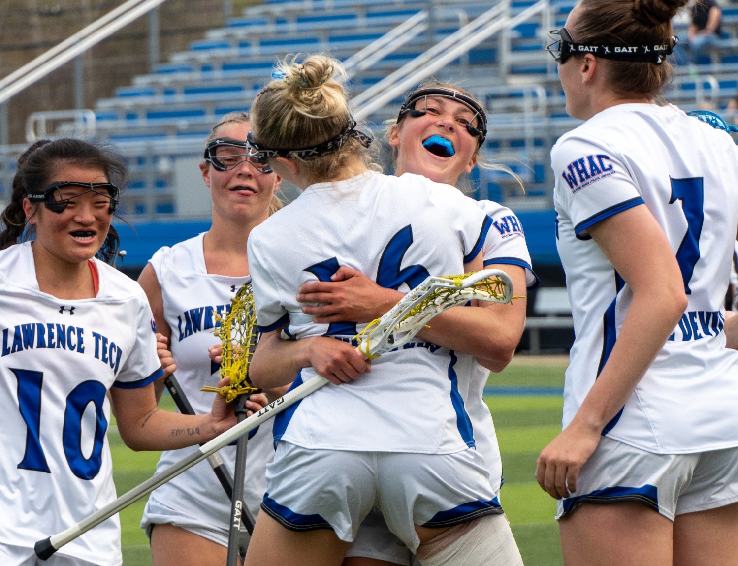 wlax