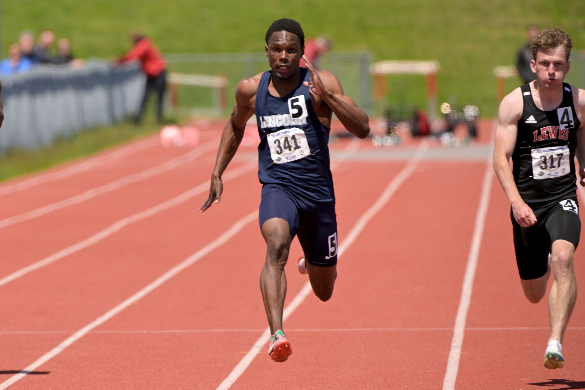 Tajai Duffus Competes at the 2025 GLVC Outdoor Track & Field Championships