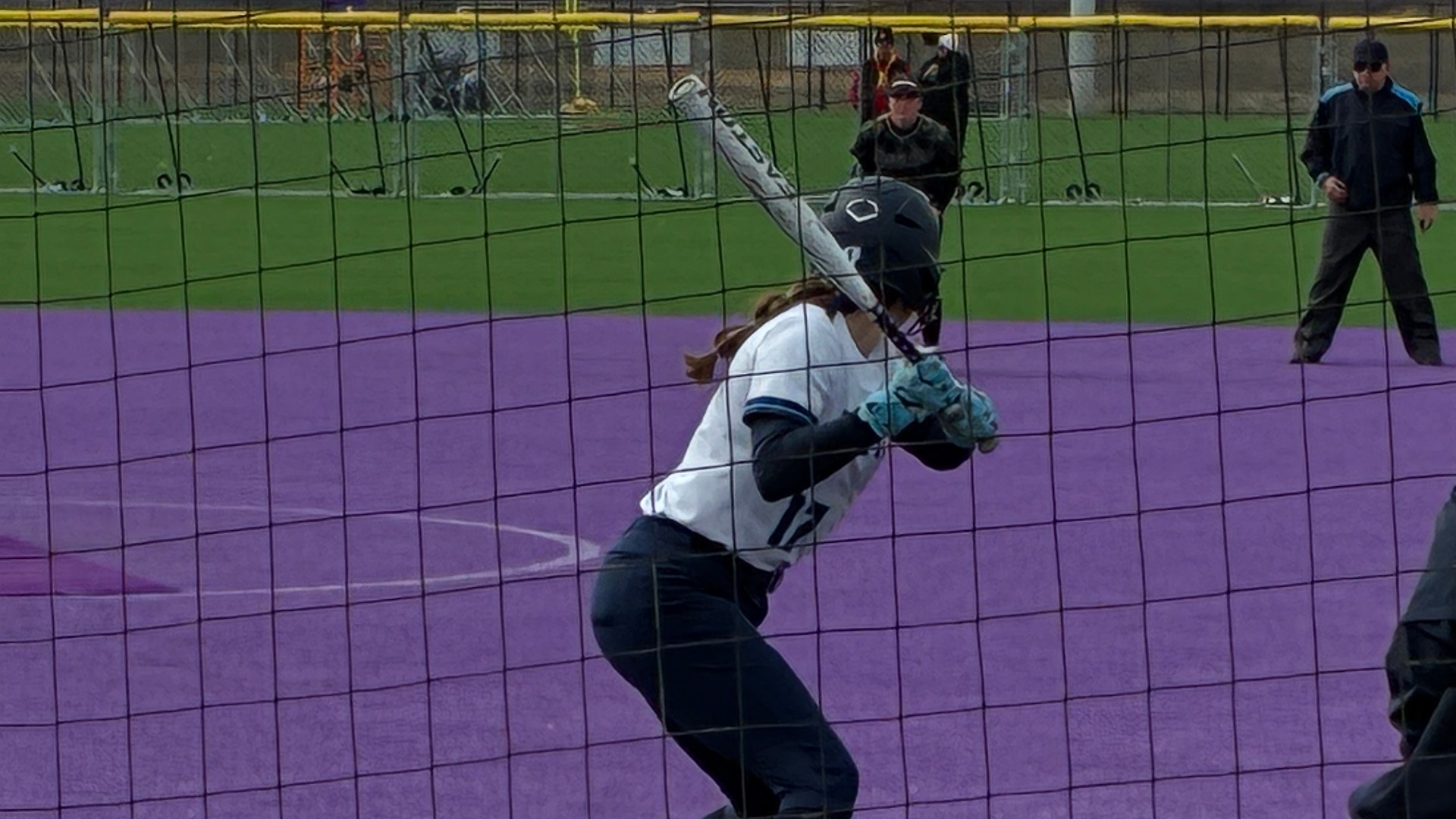 Josie Stewart Bats in the Oasis D2 Tournament in 2026