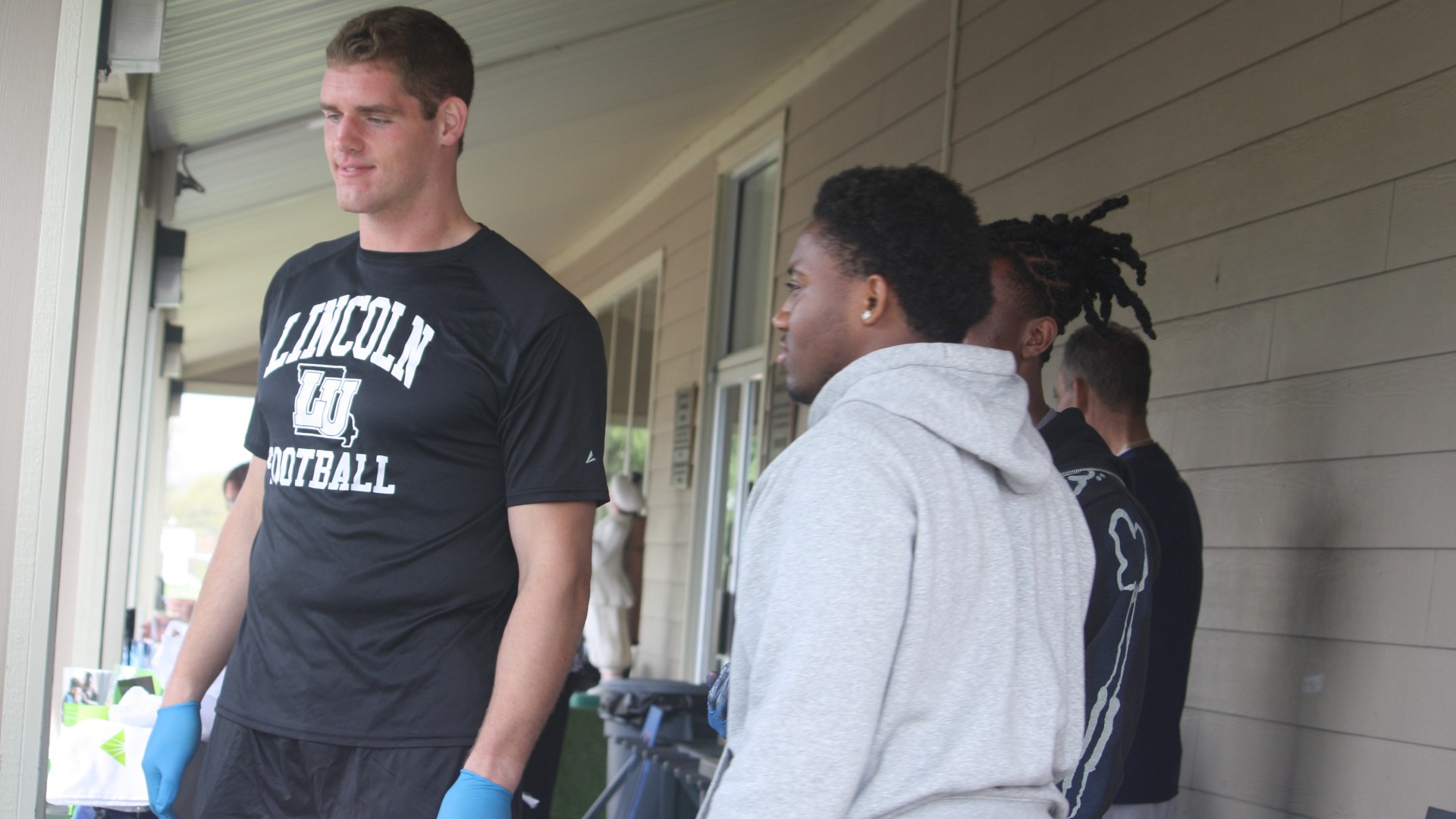 Lincoln Football Players at the 2026 Golf Fundraiser
