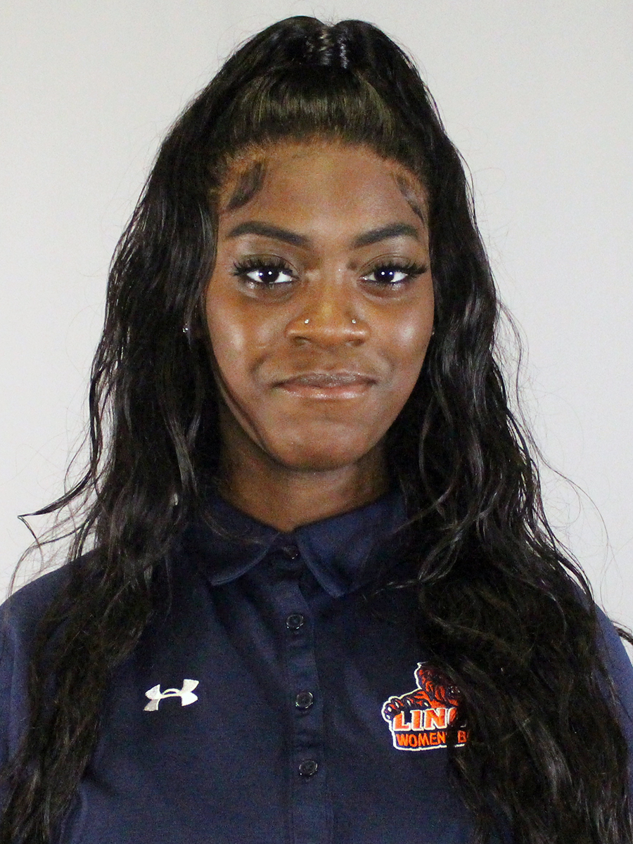 2122WBB_HEAD_KimaniMarcus