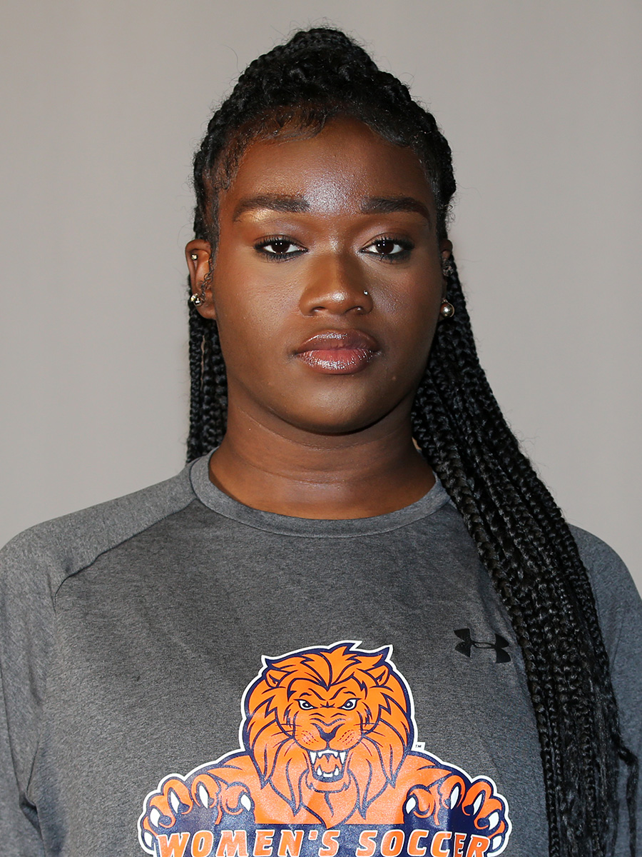 22WSOC_HEAD_VictoriaFlowers