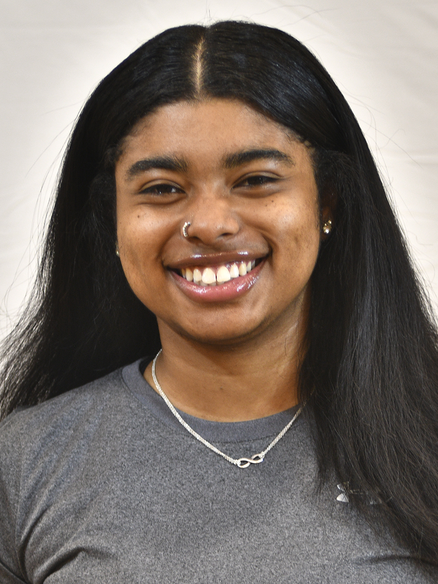 22FB_HEAD_SelenaMiulet