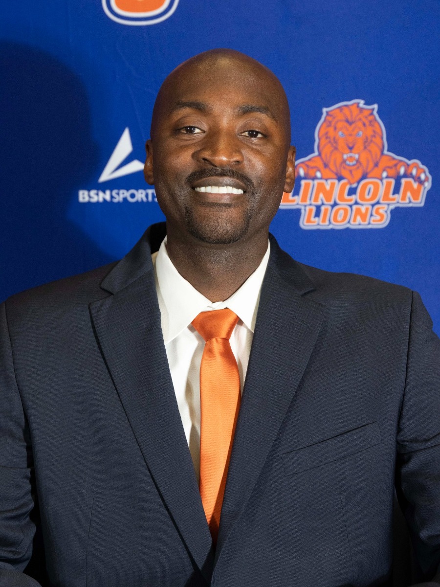 Coach Hodge Headshot 2025 