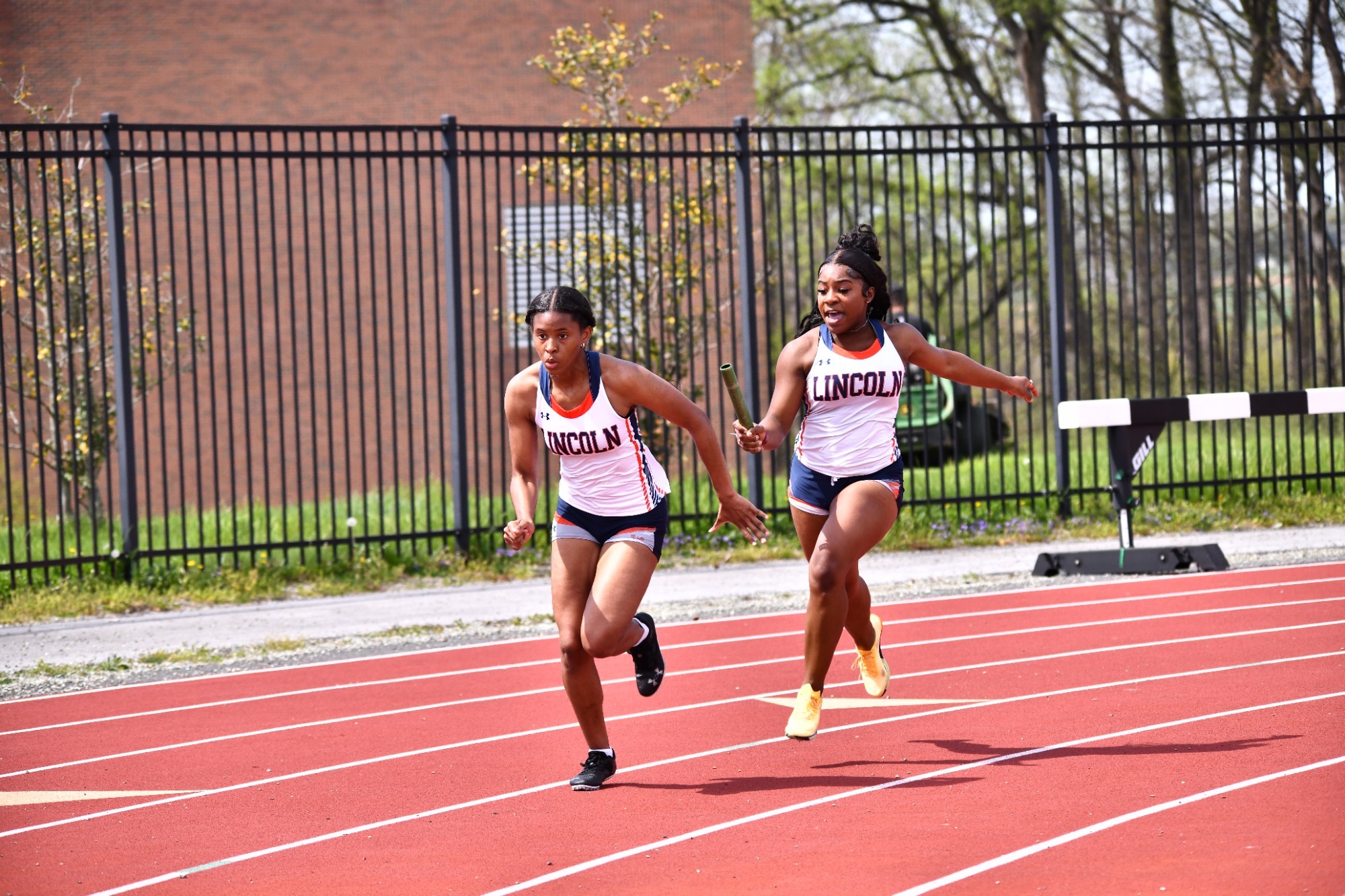 Track Women 