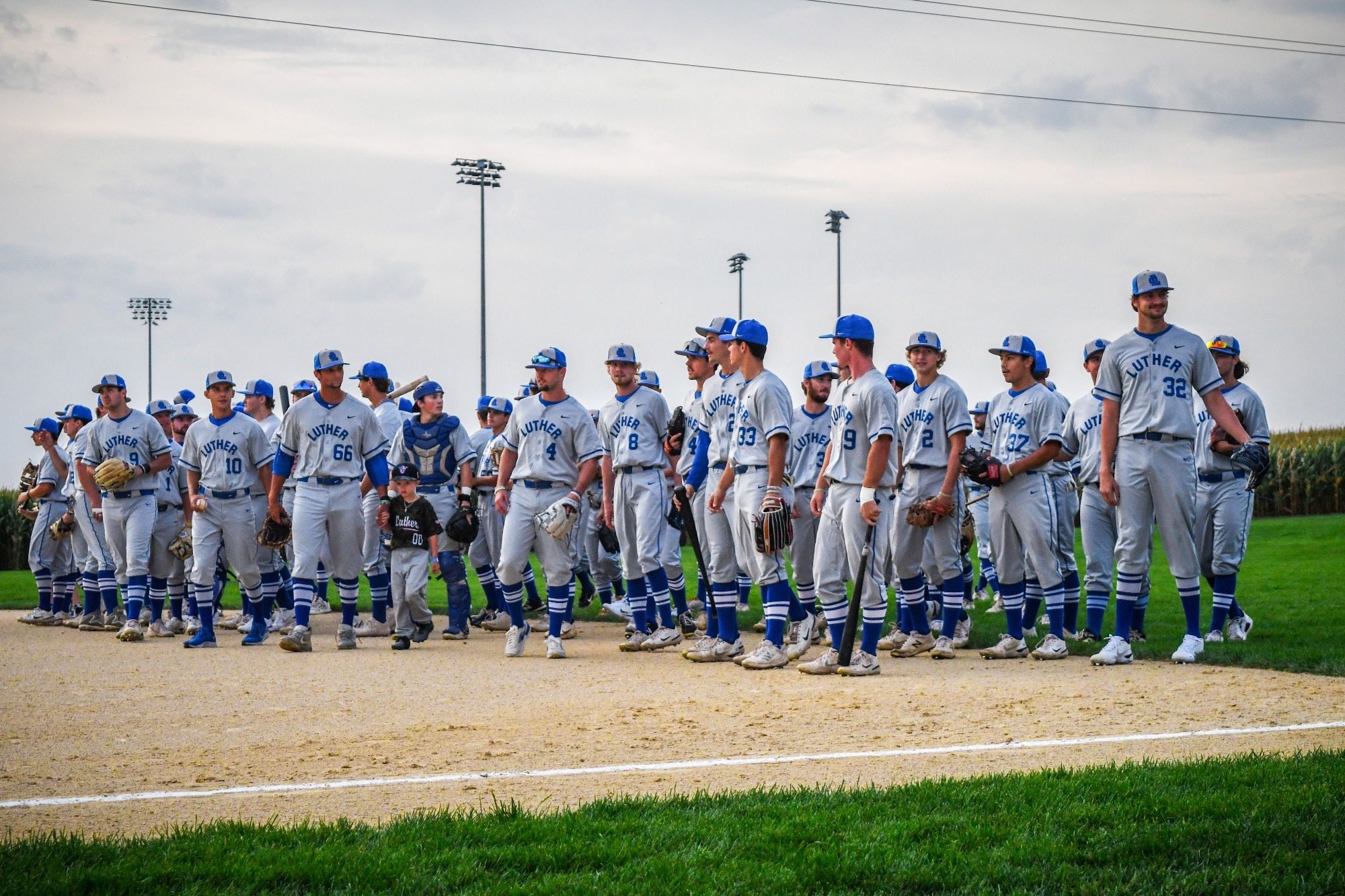 Baseball makes schedule adjustments Luther College