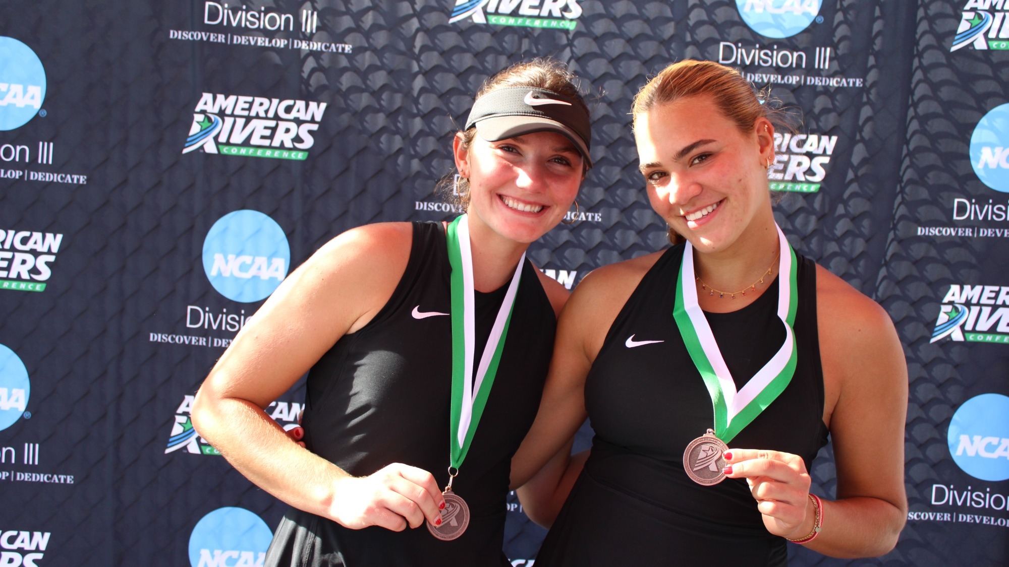 Julia Moreno and Allie Christensen - 3rd place A-R-C Individual A-Doubles