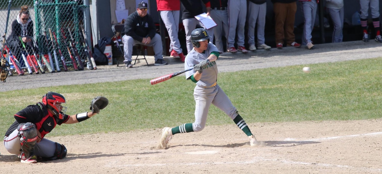 baseball splits NAC twin bill at Thomas Vermont State