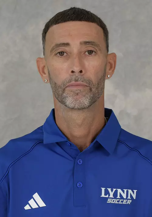 Sousa_Chris_web_head_24