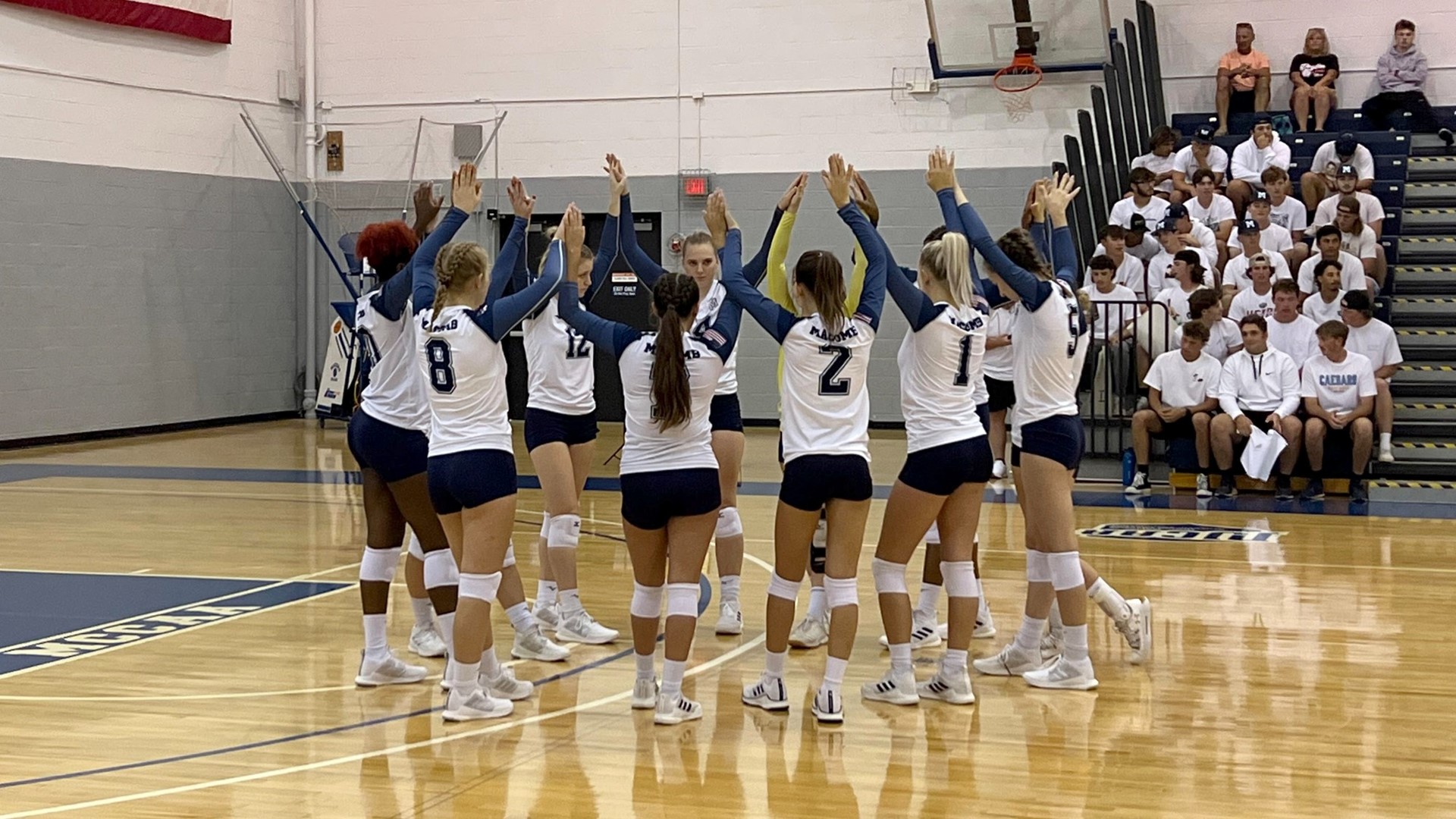 Volleyball Drops Home Conference Match to Schoolcraft