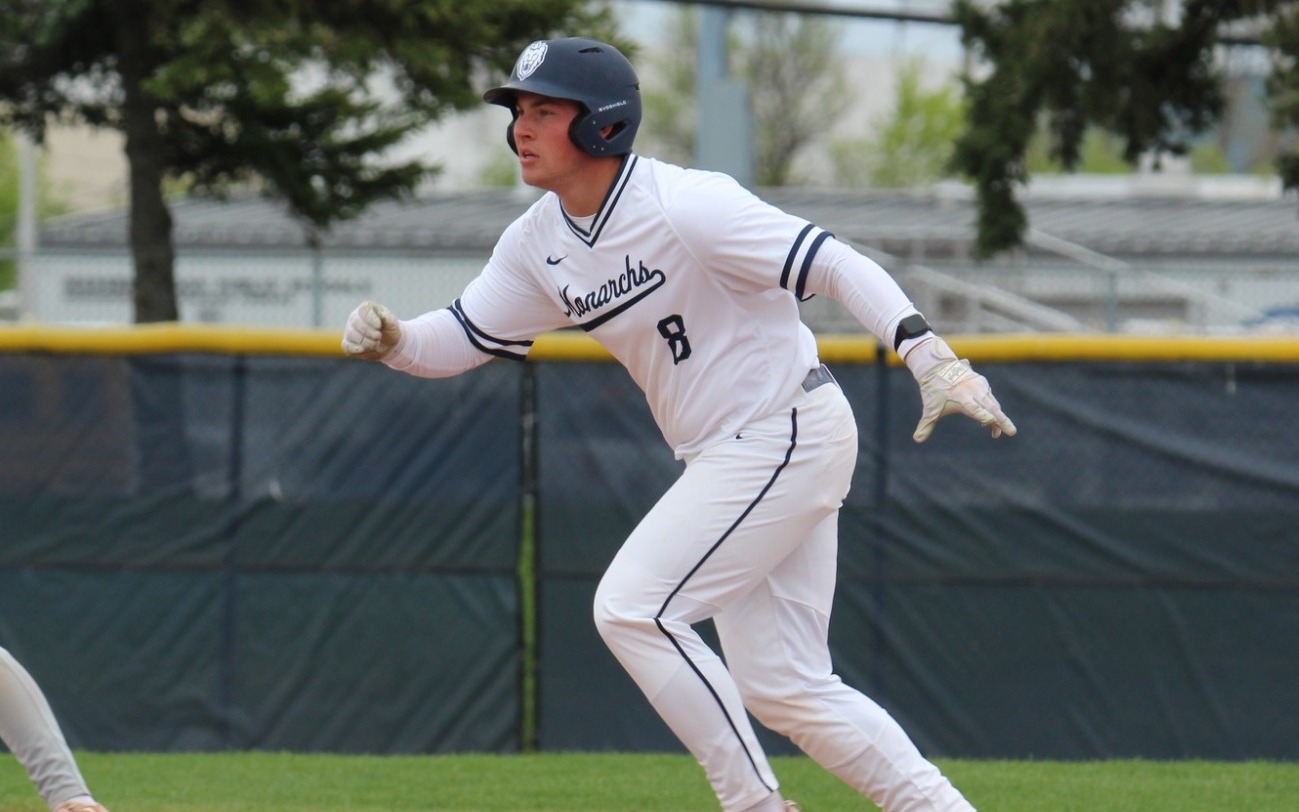 BSB - Aidan Miller (8) secondary lead