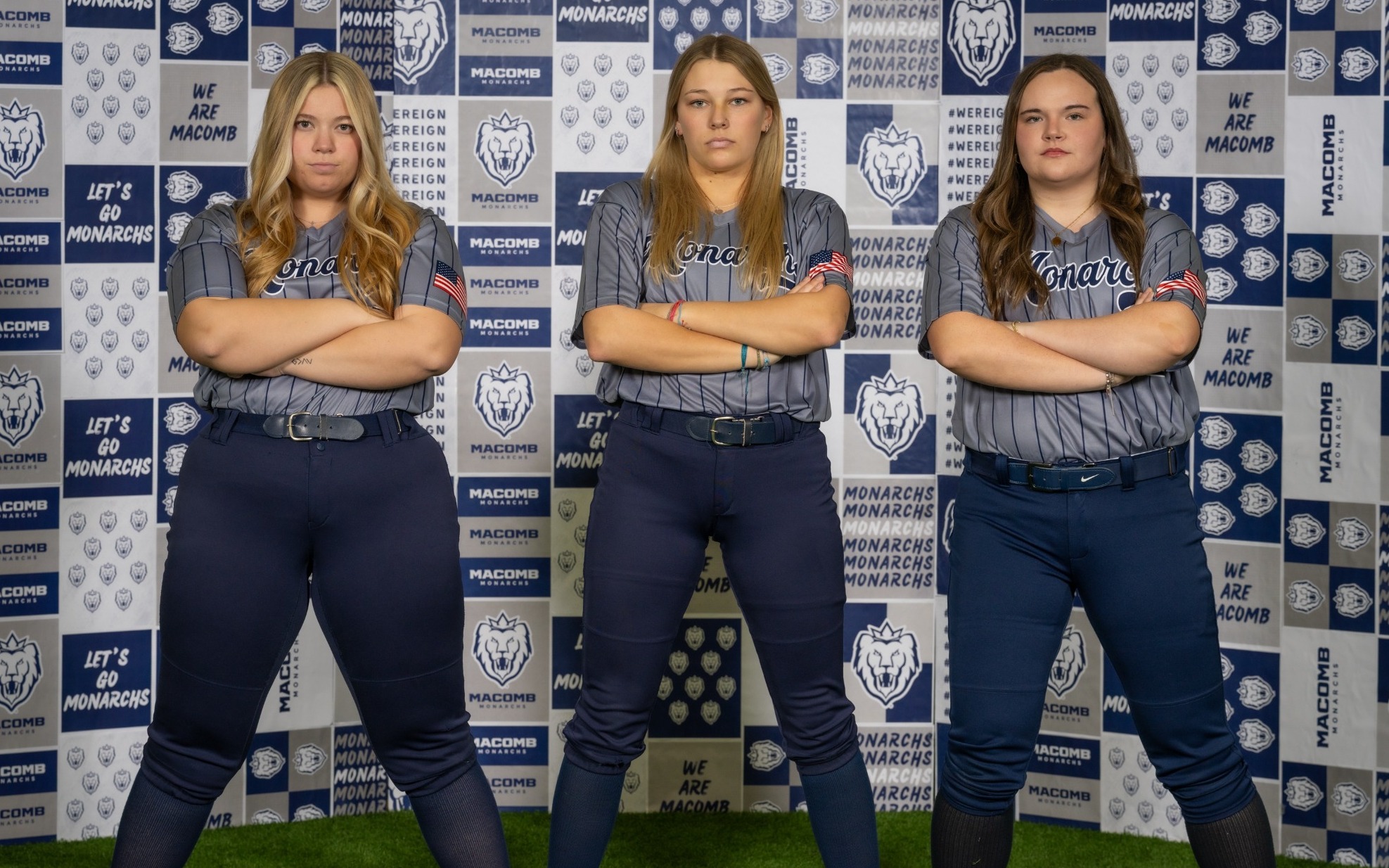 SB - Monarchs Sweep in Florida