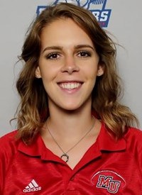 Doraleigh Hennessy Headshot 2018