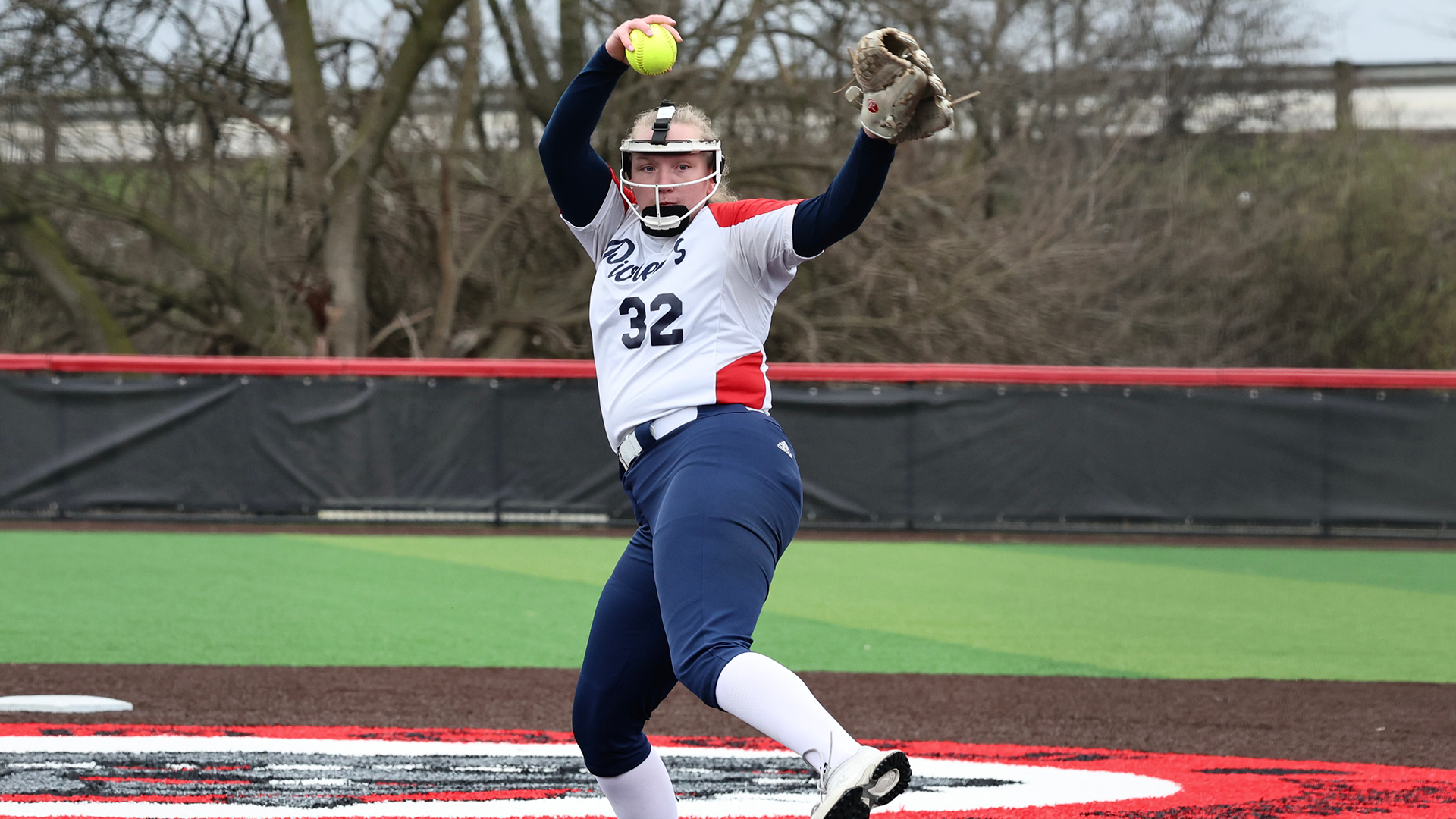 Rose, Mia action 4-8-26