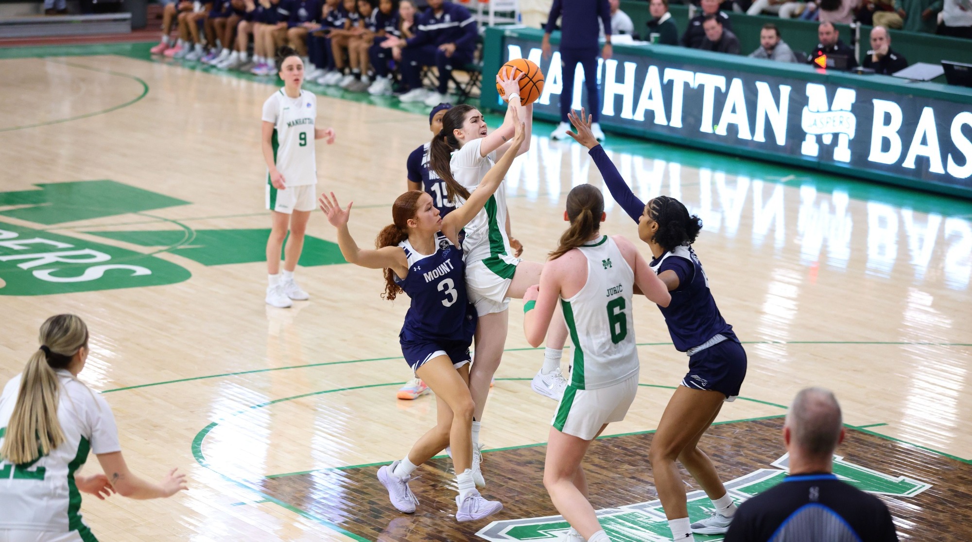 1/19 - WBB Preview vs. Rider