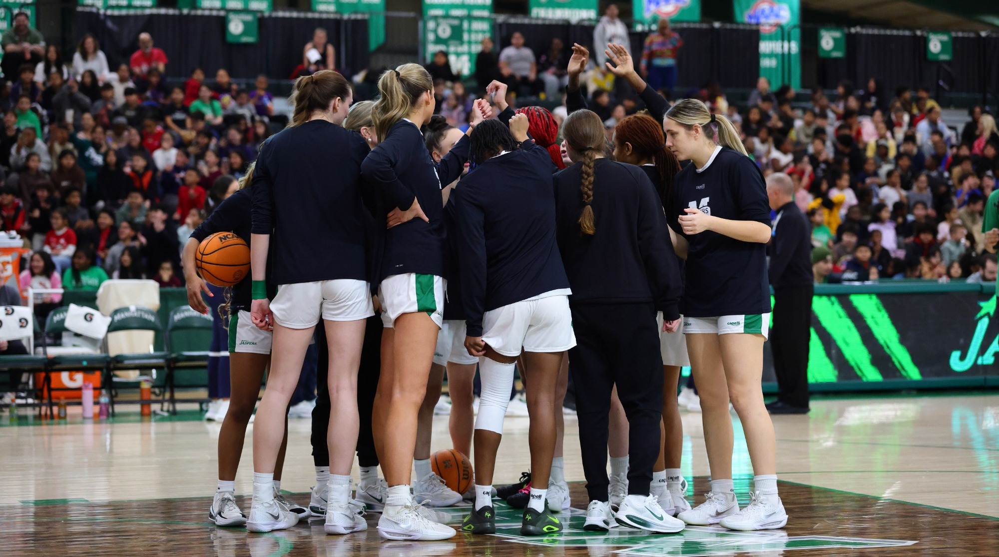 1/29 - WBB Preview @ Sacred Heart